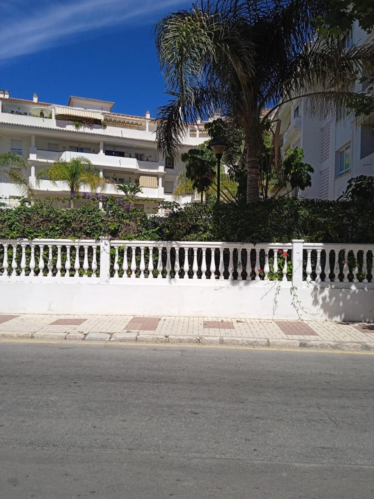 Los Nidos Carihuela