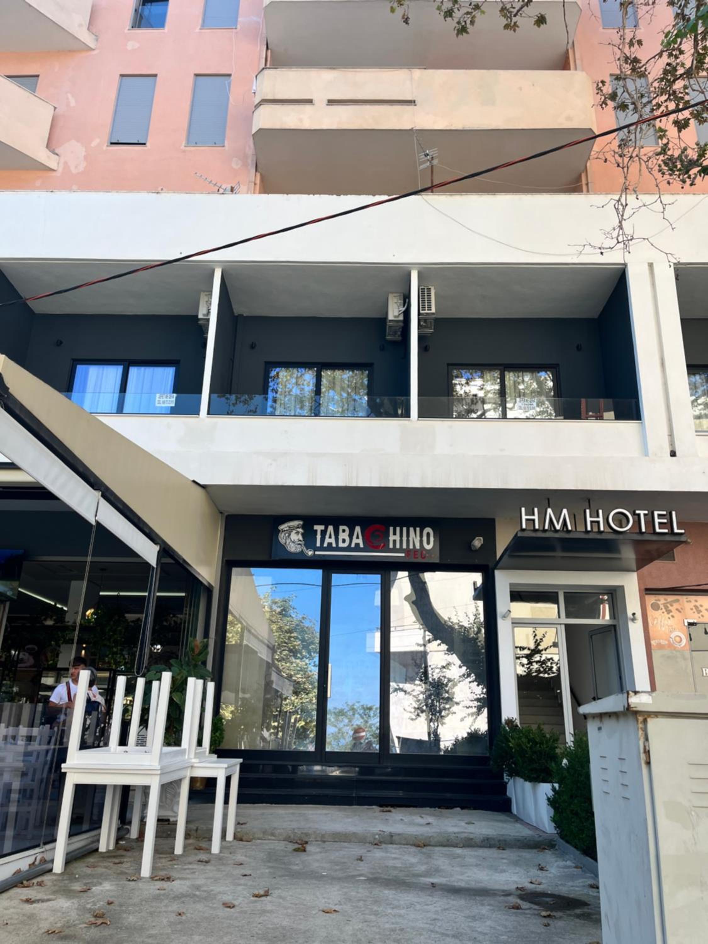 Ola Apartments
