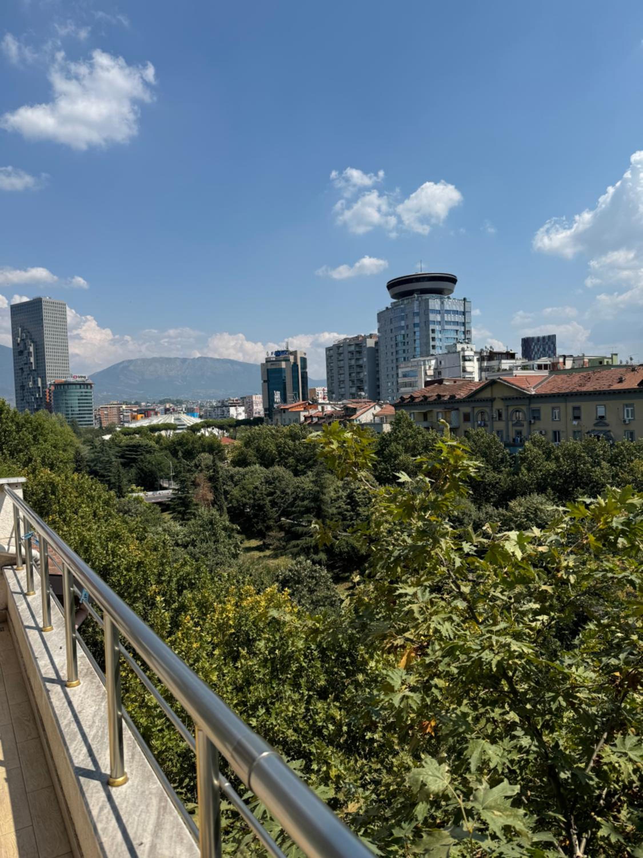 Bejart Apartment 8