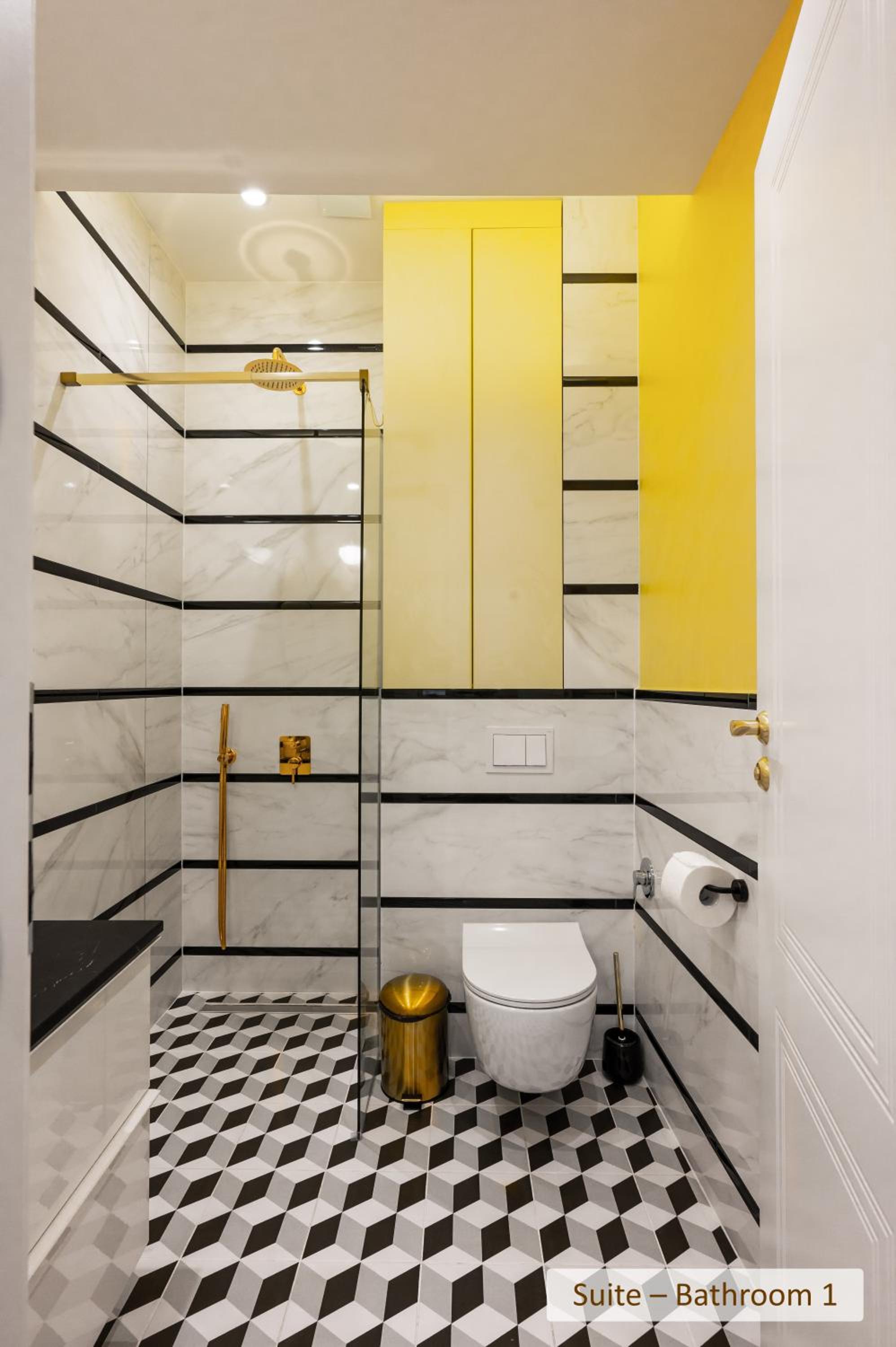 Super Central Stylish Suite & Studio with Shared Terrace by Flat Mаnager