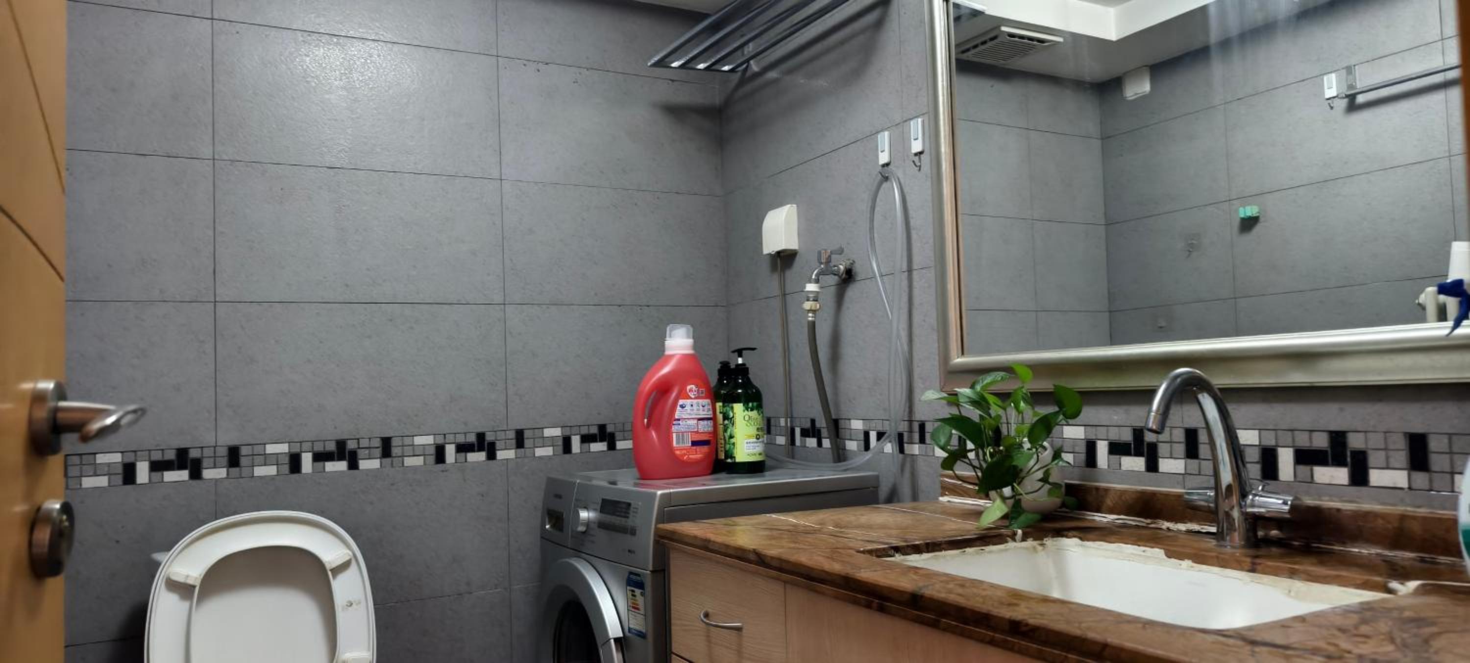 Chaoyang Joy City Hardcover Apartment view 3