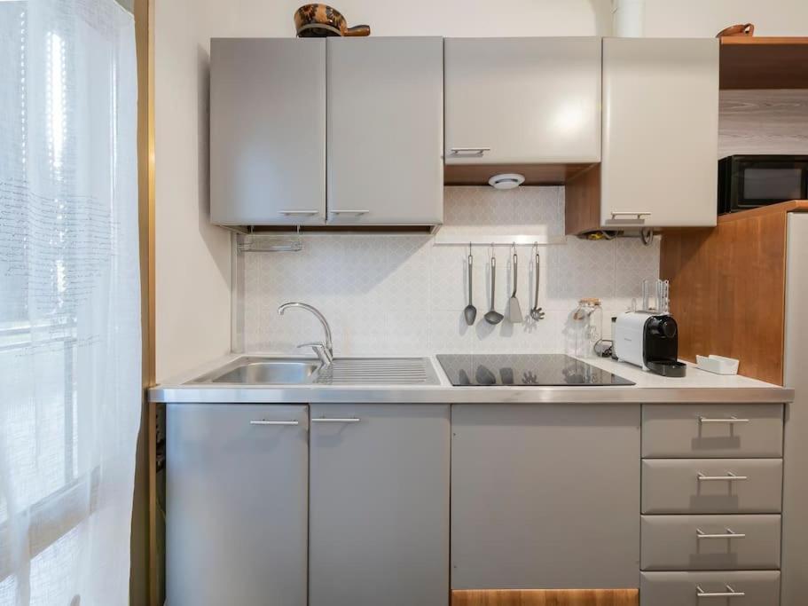 Ihost olmi apartment
