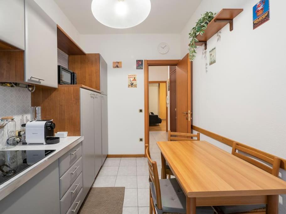 Ihost olmi apartment