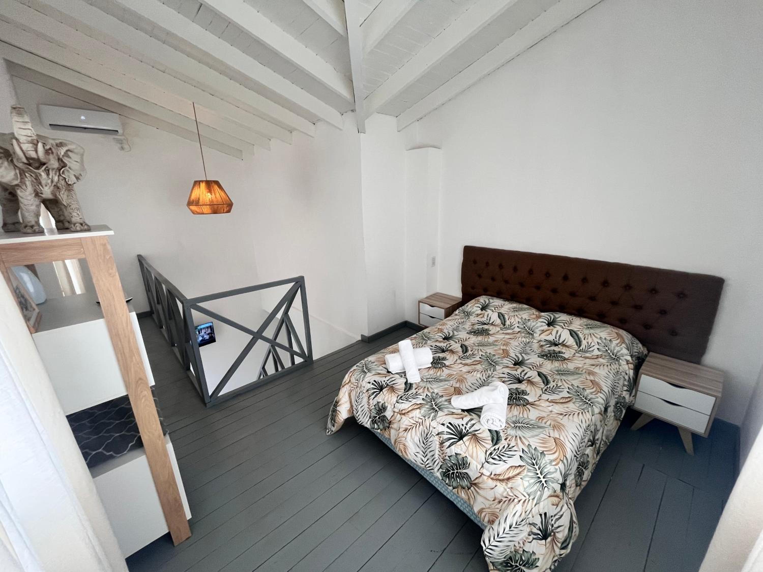 Hospedaje LH primero C a 15 minutos del aeropuerto de Ezeiza