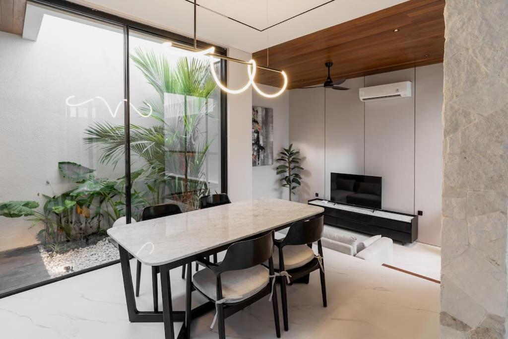 Luxury Haven Stunning 2Br in Umalas Canggu