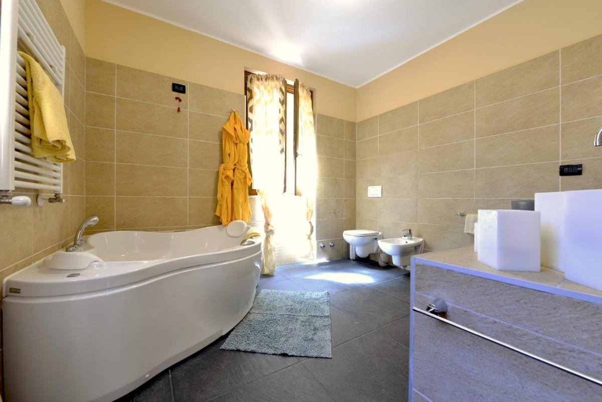 NEW Larioview suites