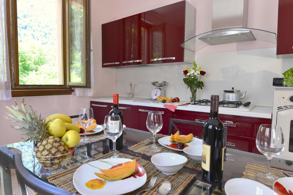 NEW Larioview suites