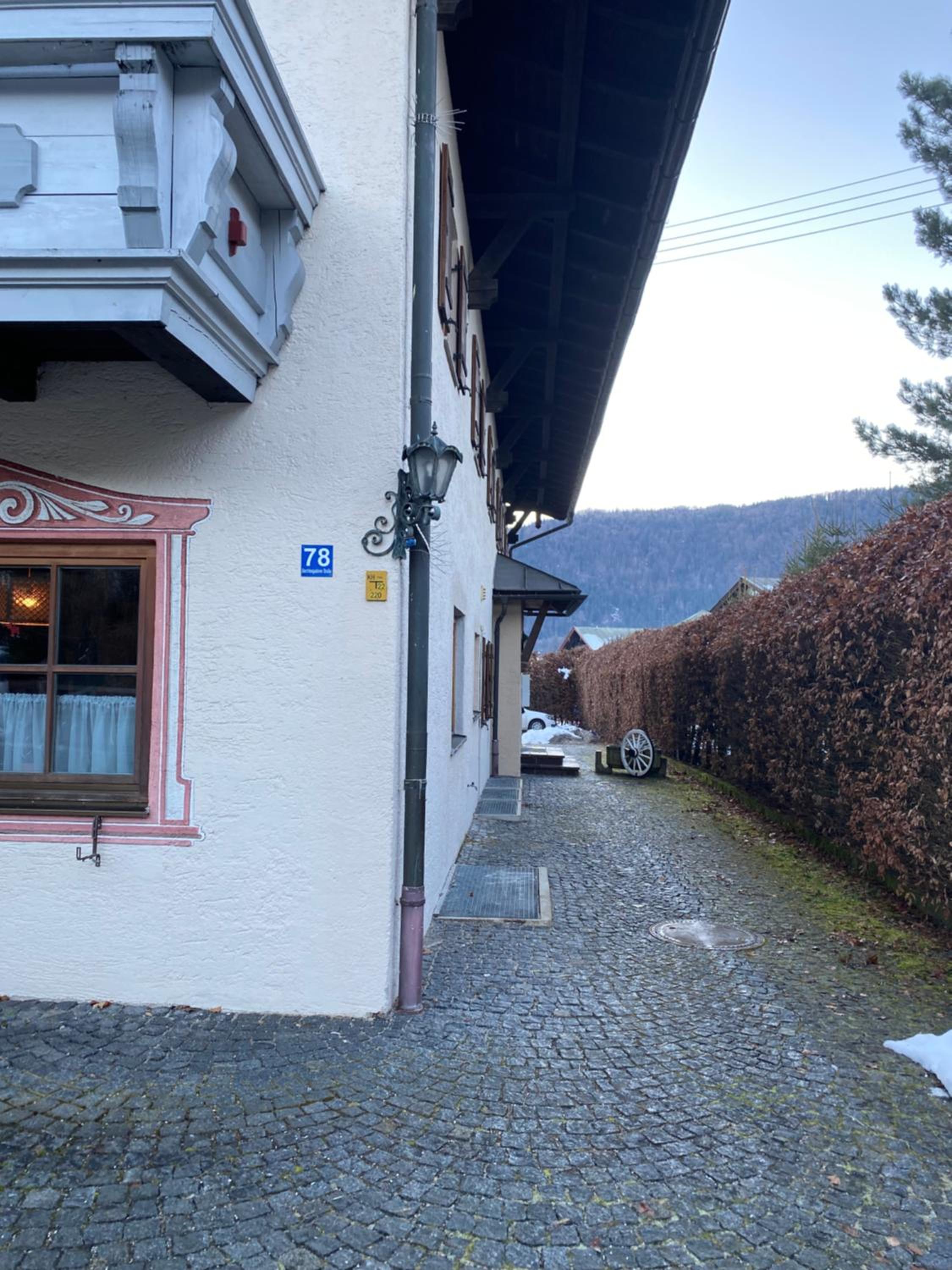 NEUES ruhiges Apartment, Bergblick, Stellplatz