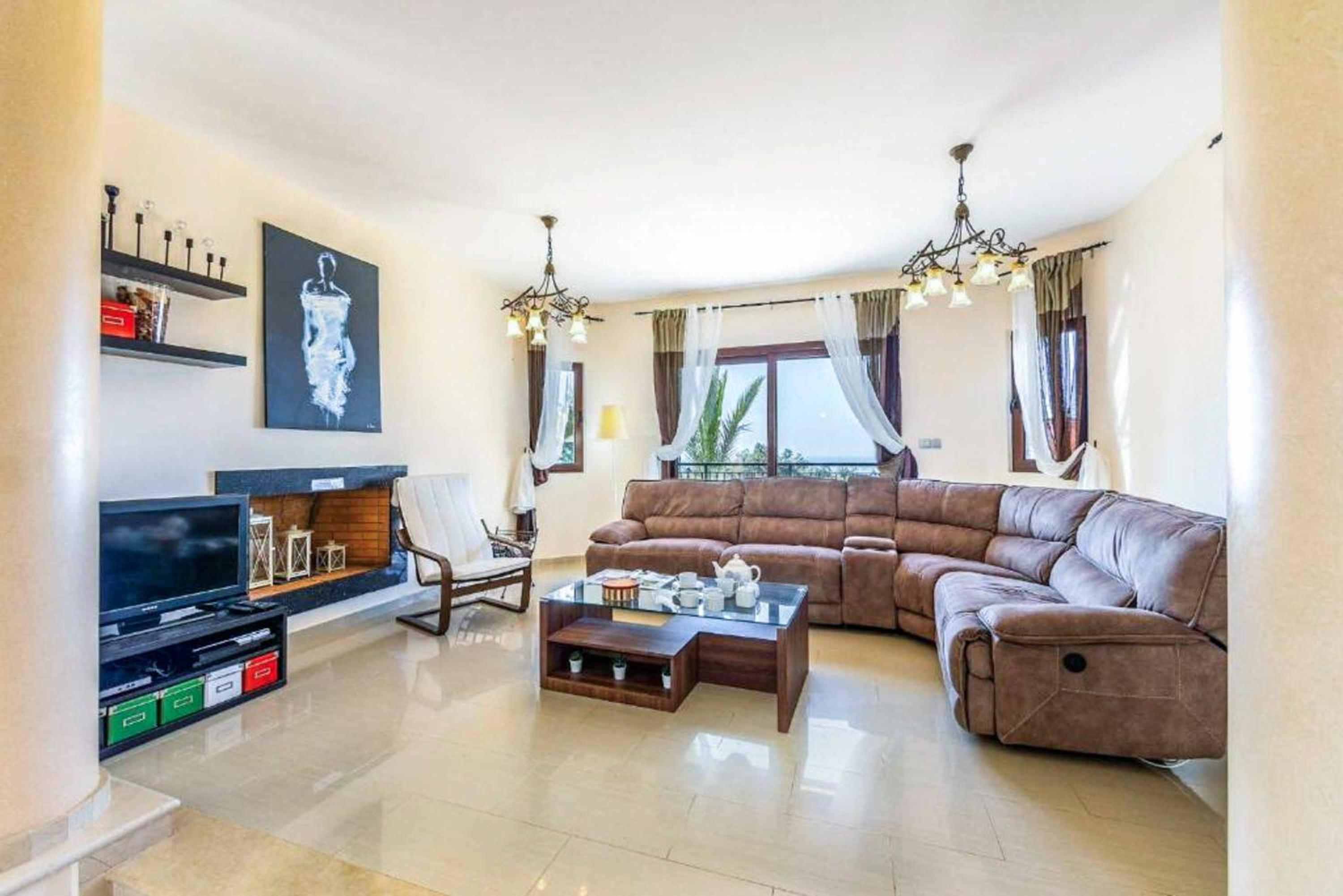 Petrides Villa