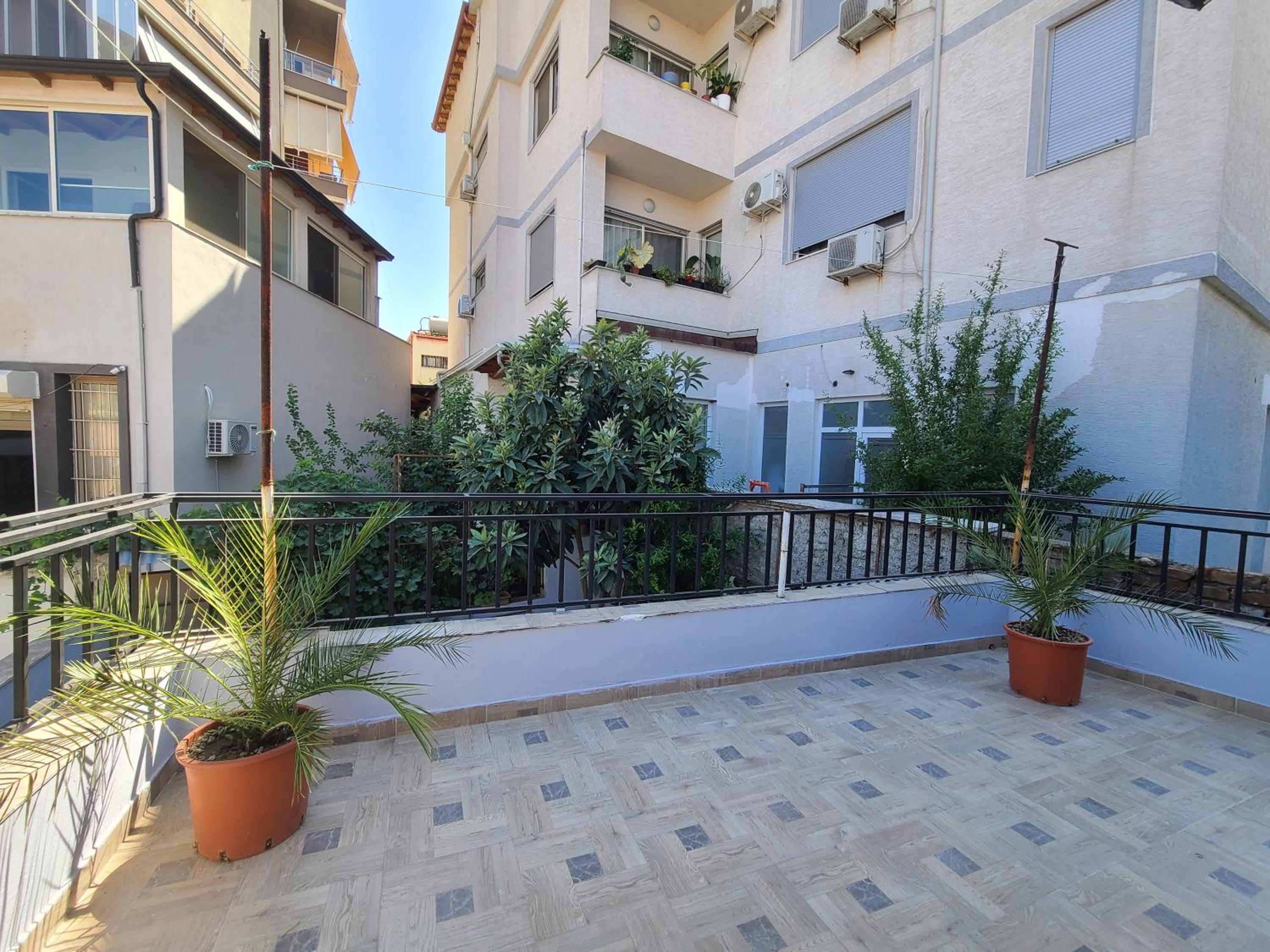 Guraziu Home