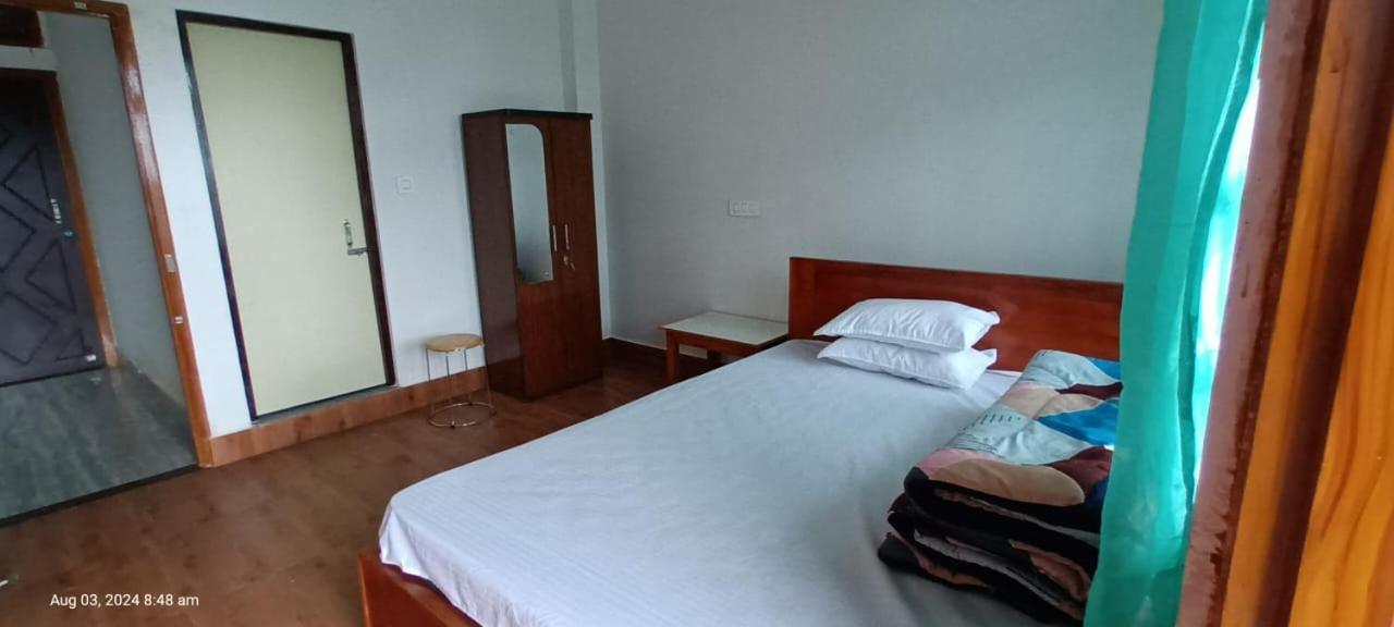 Holiday Homestay, Mungpoo view 2