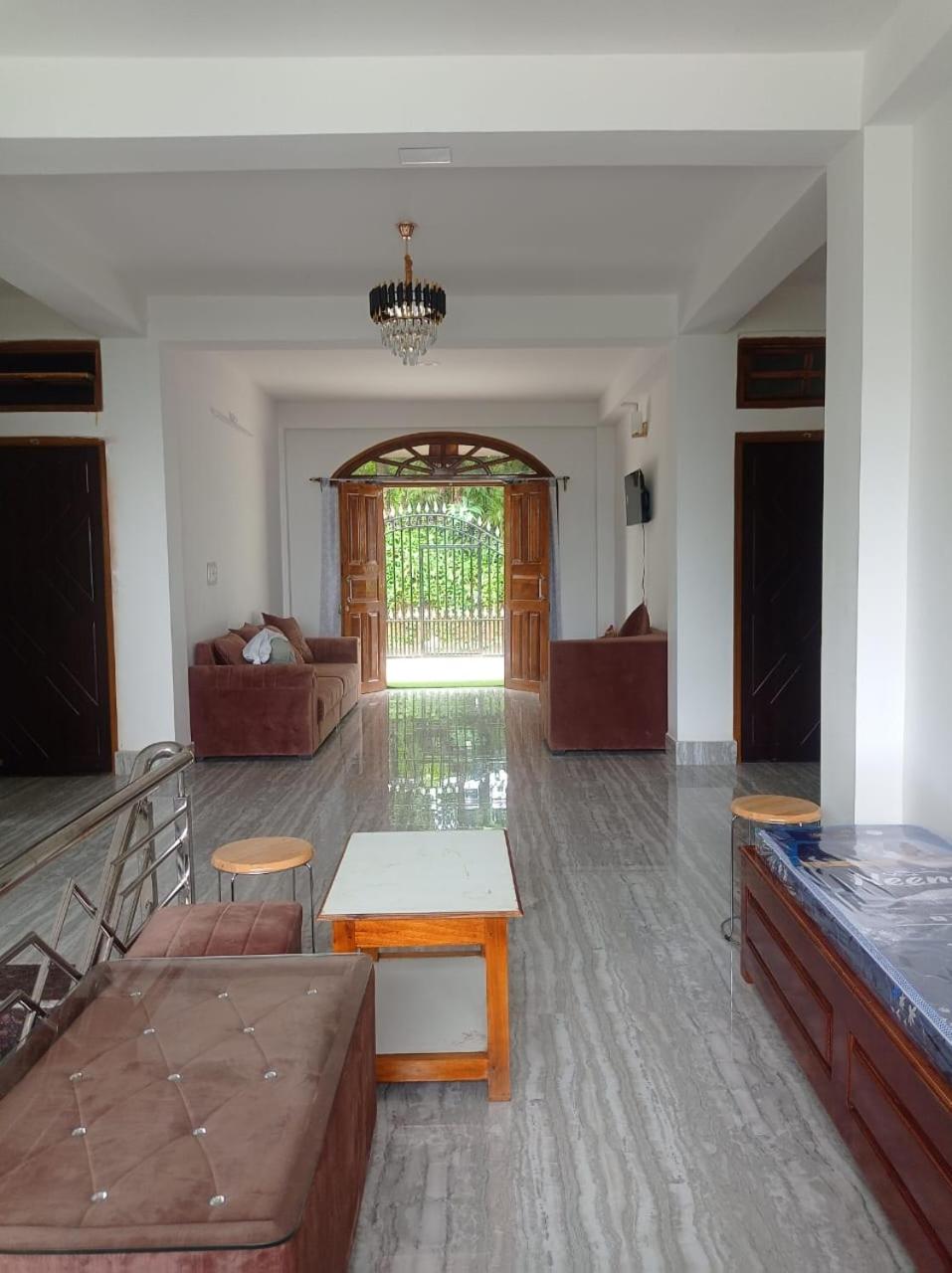 Holiday Homestay, Mungpoo view 3