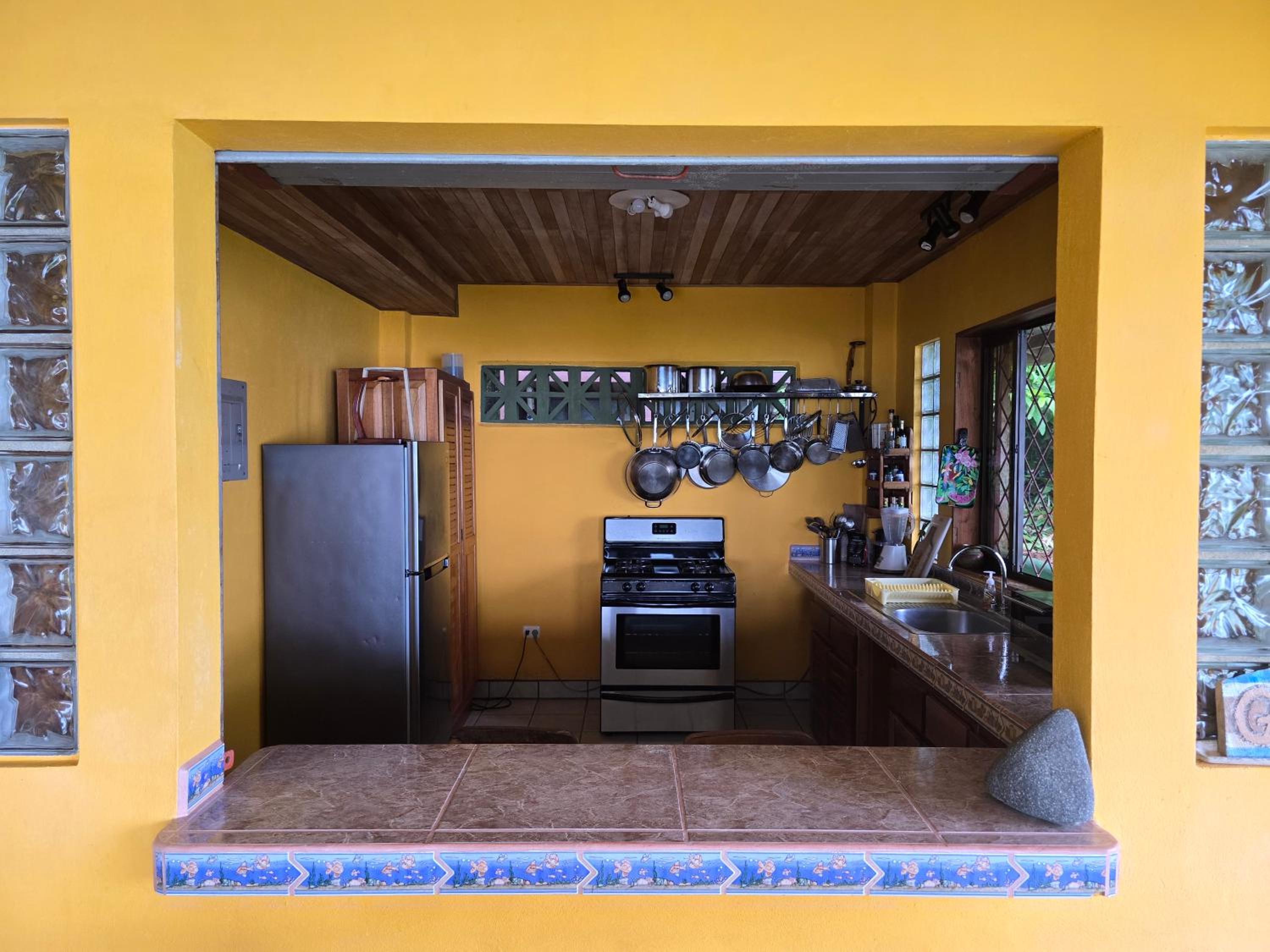 LiS house