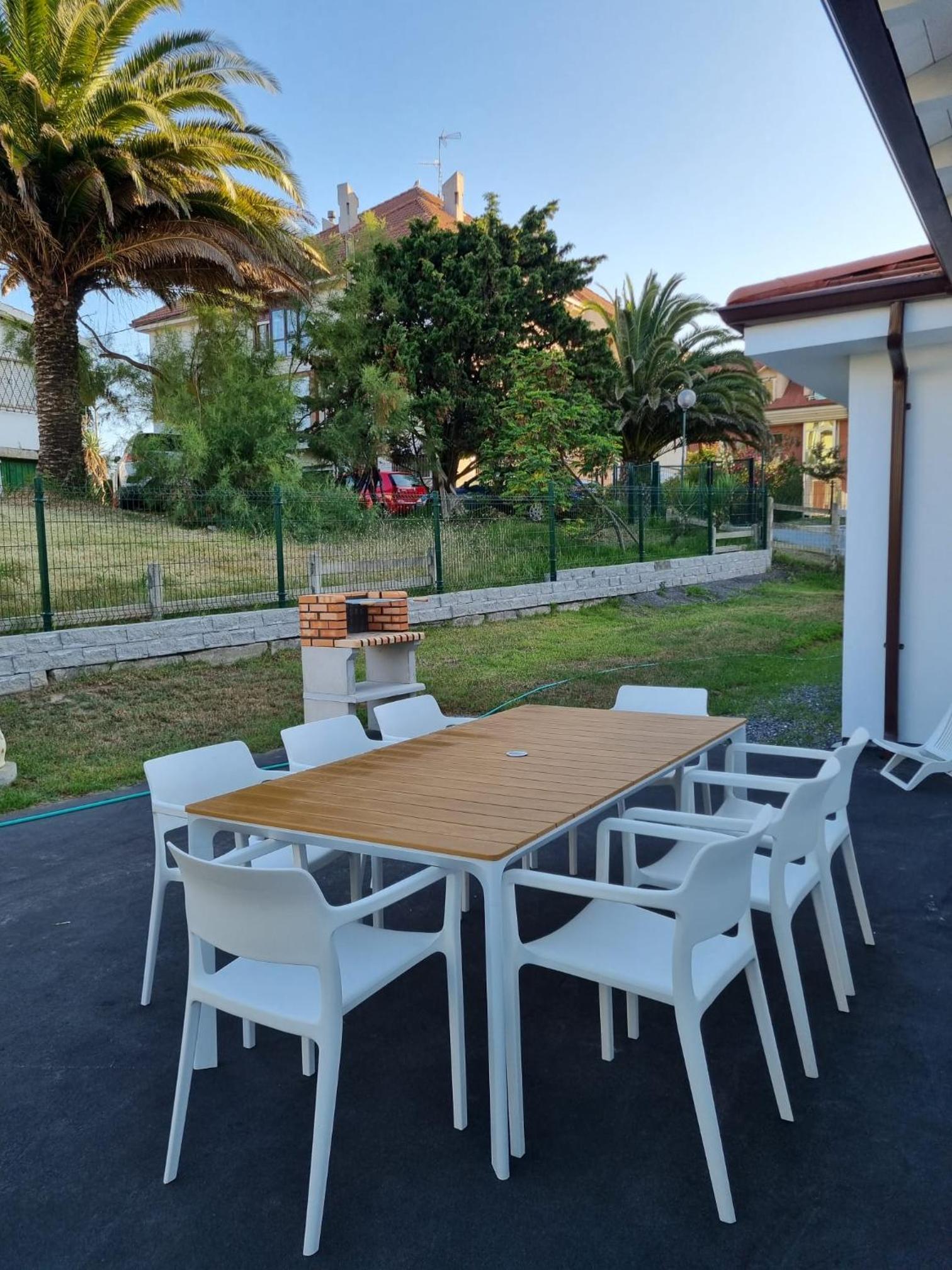 Playa Joyel Family Surf House
