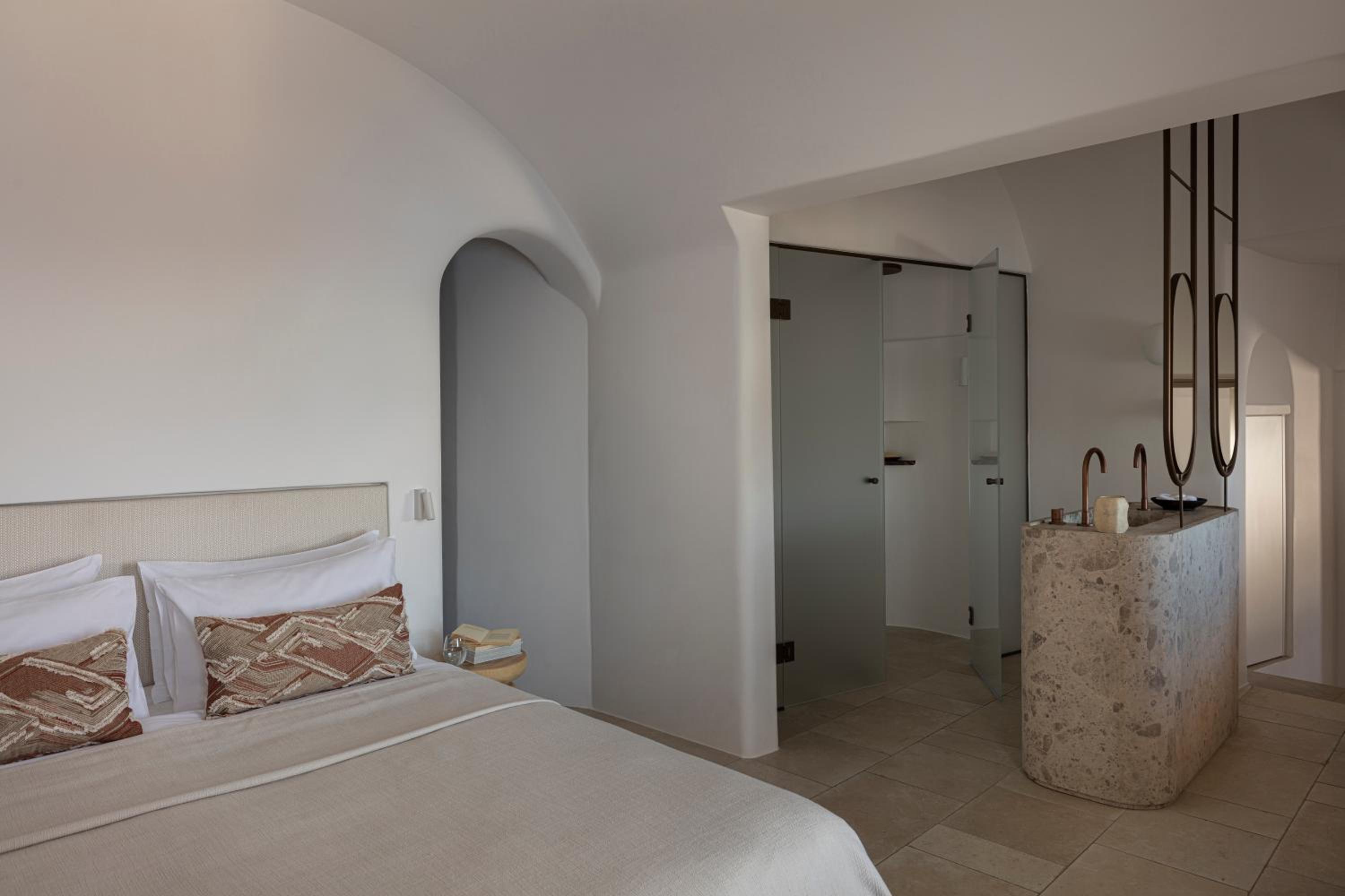 Oia Vacations - Canaves Ena - Small Luxury Hotels of the World - Property Image 36