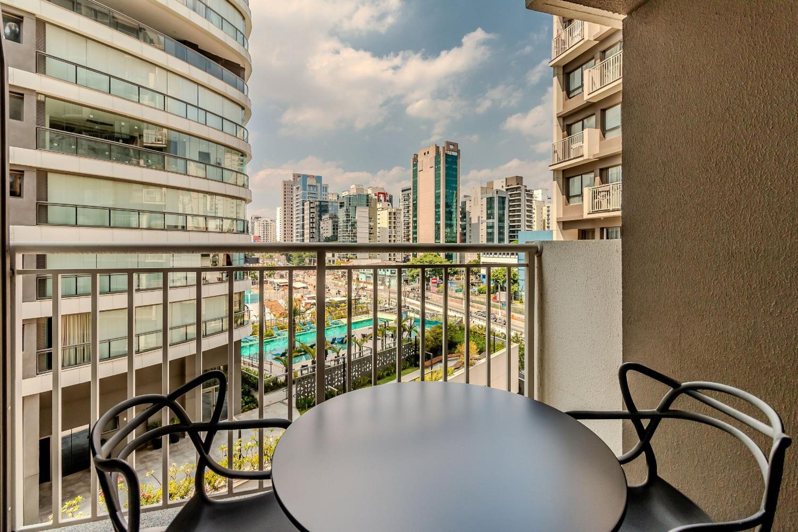 Condominium in Itaim, beautiful rooftop overlooking Ibira!!