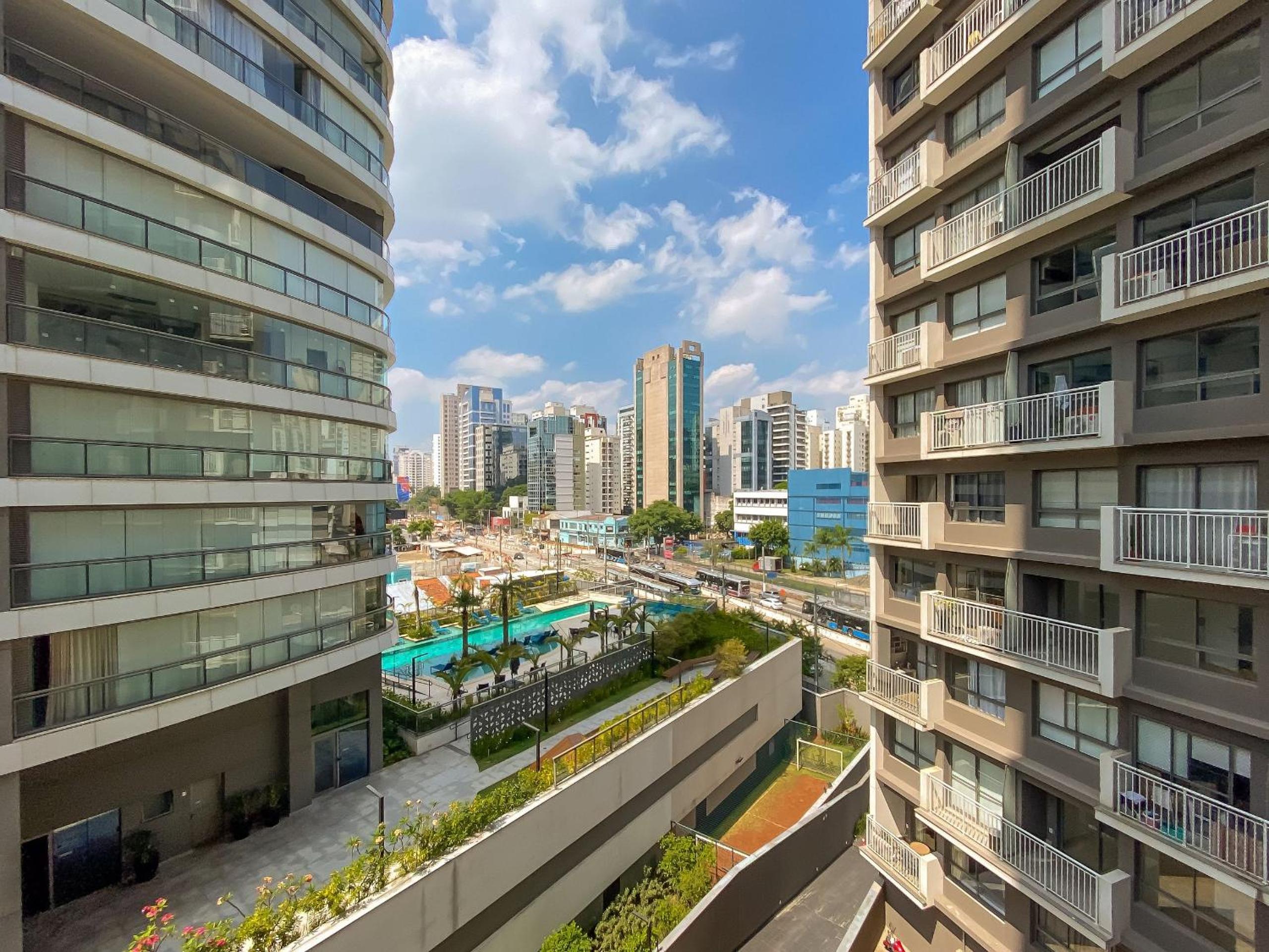 Condominium in Itaim, beautiful rooftop overlooking Ibira!!