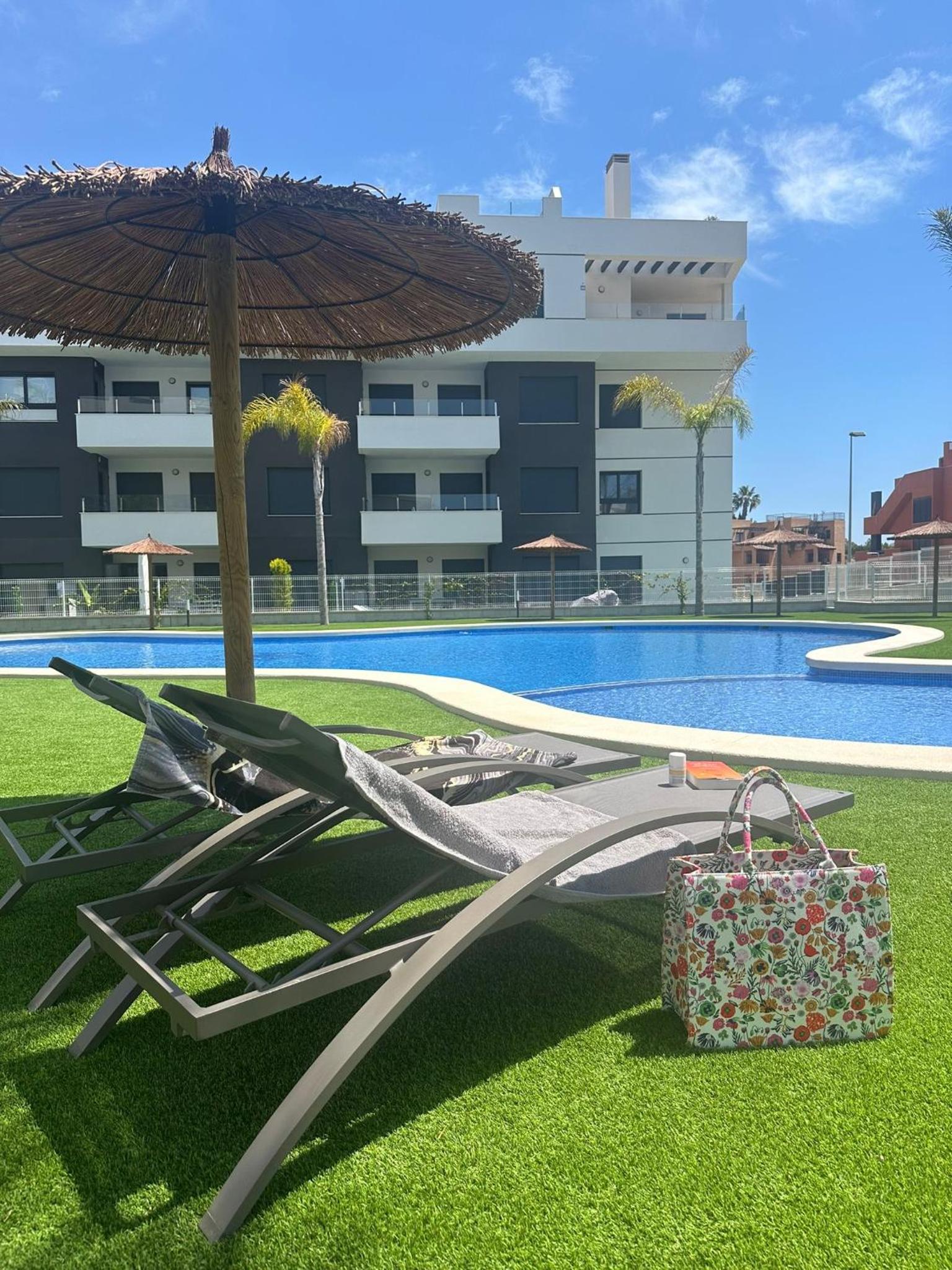 Vamos valentino golf with garden and Pool view