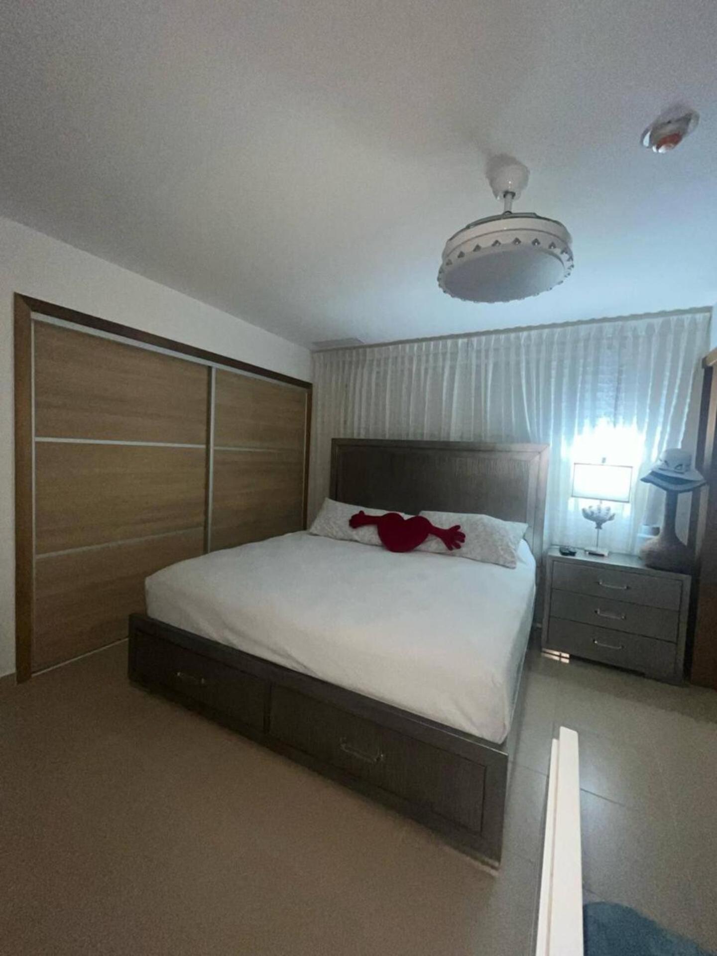 Marbella 4th Fl Amazingview Beachfront