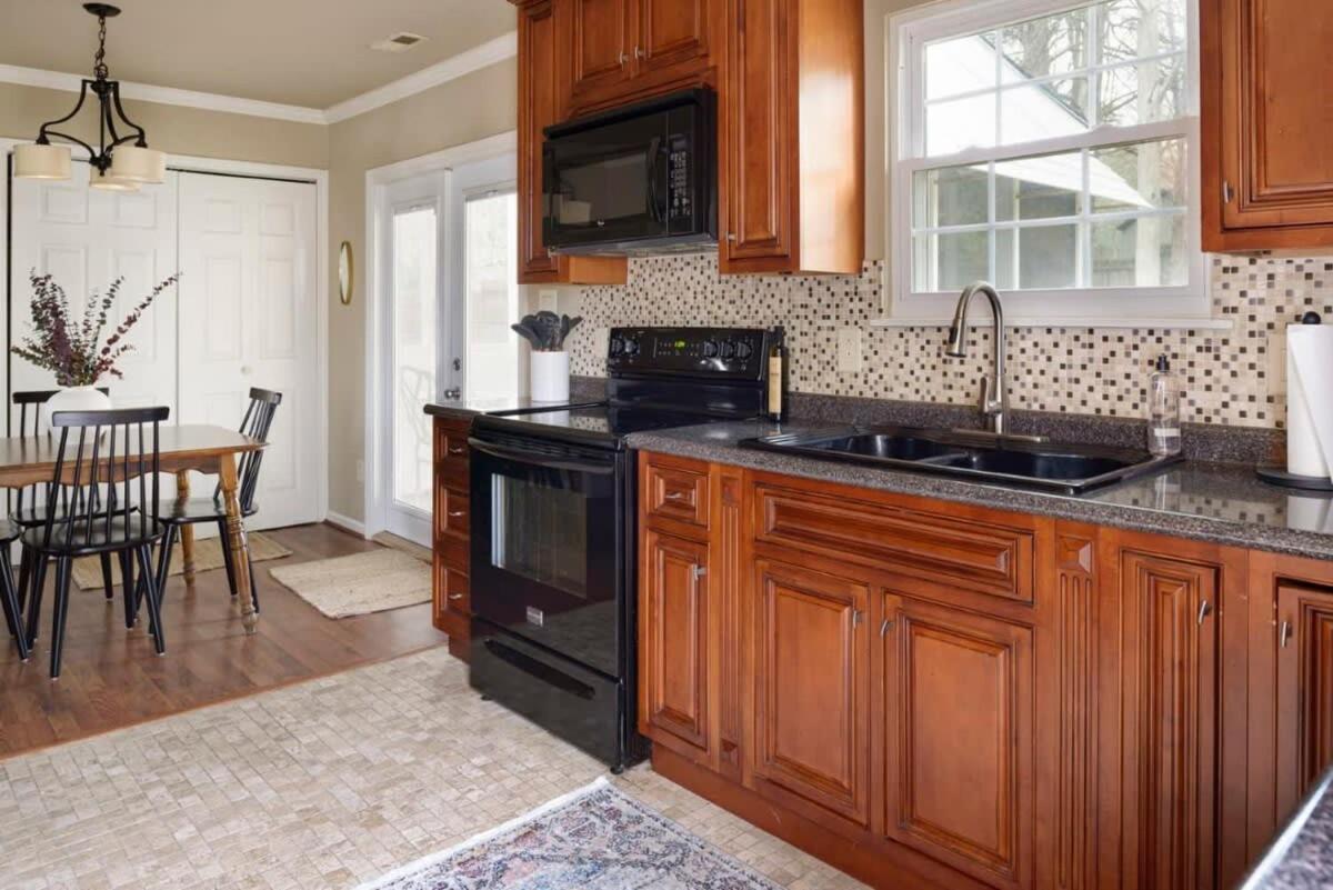 Charlotte Vacations - Serene Getaway with Patio in Pineville - Property Image 3