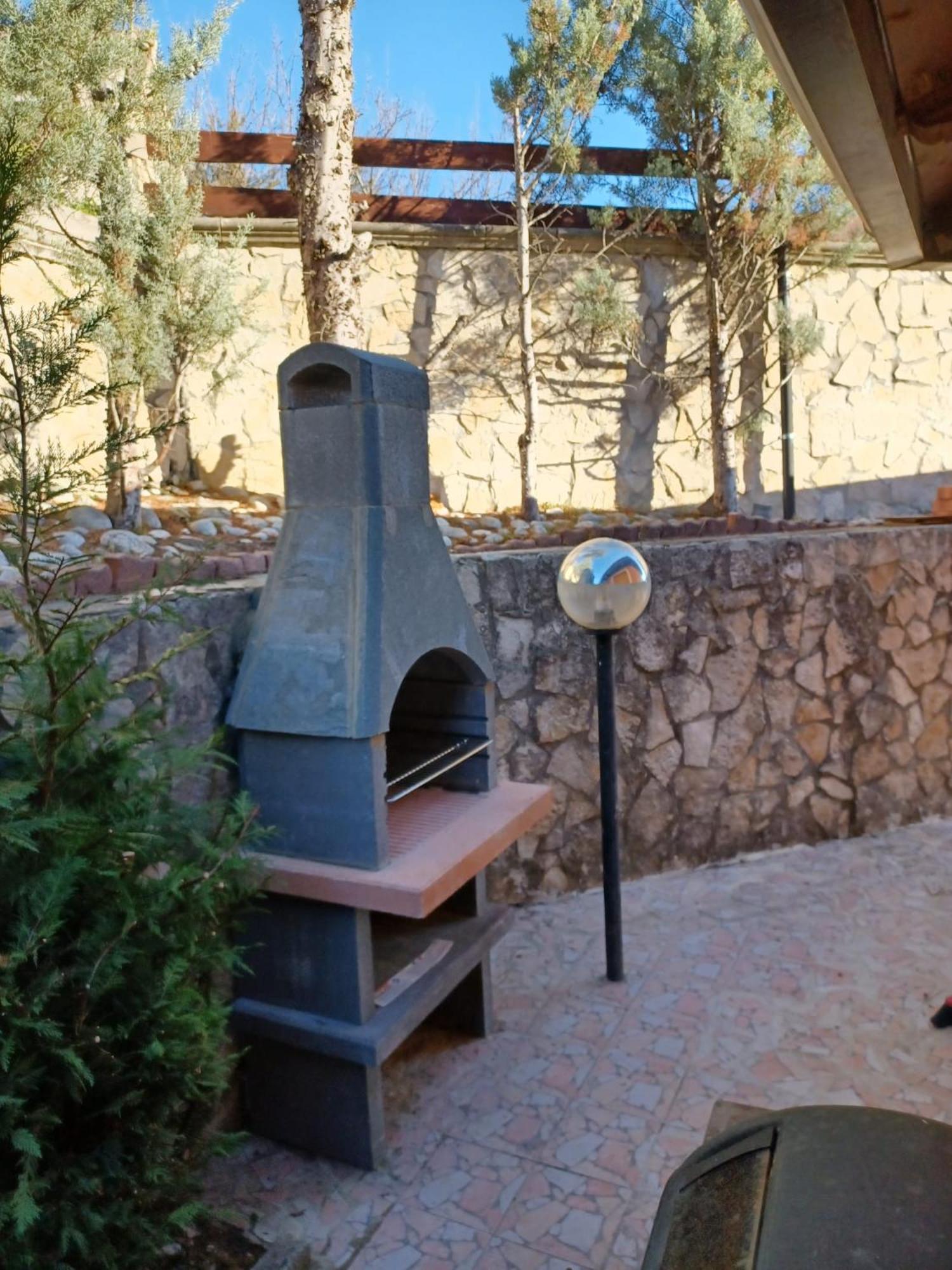 Photo 12