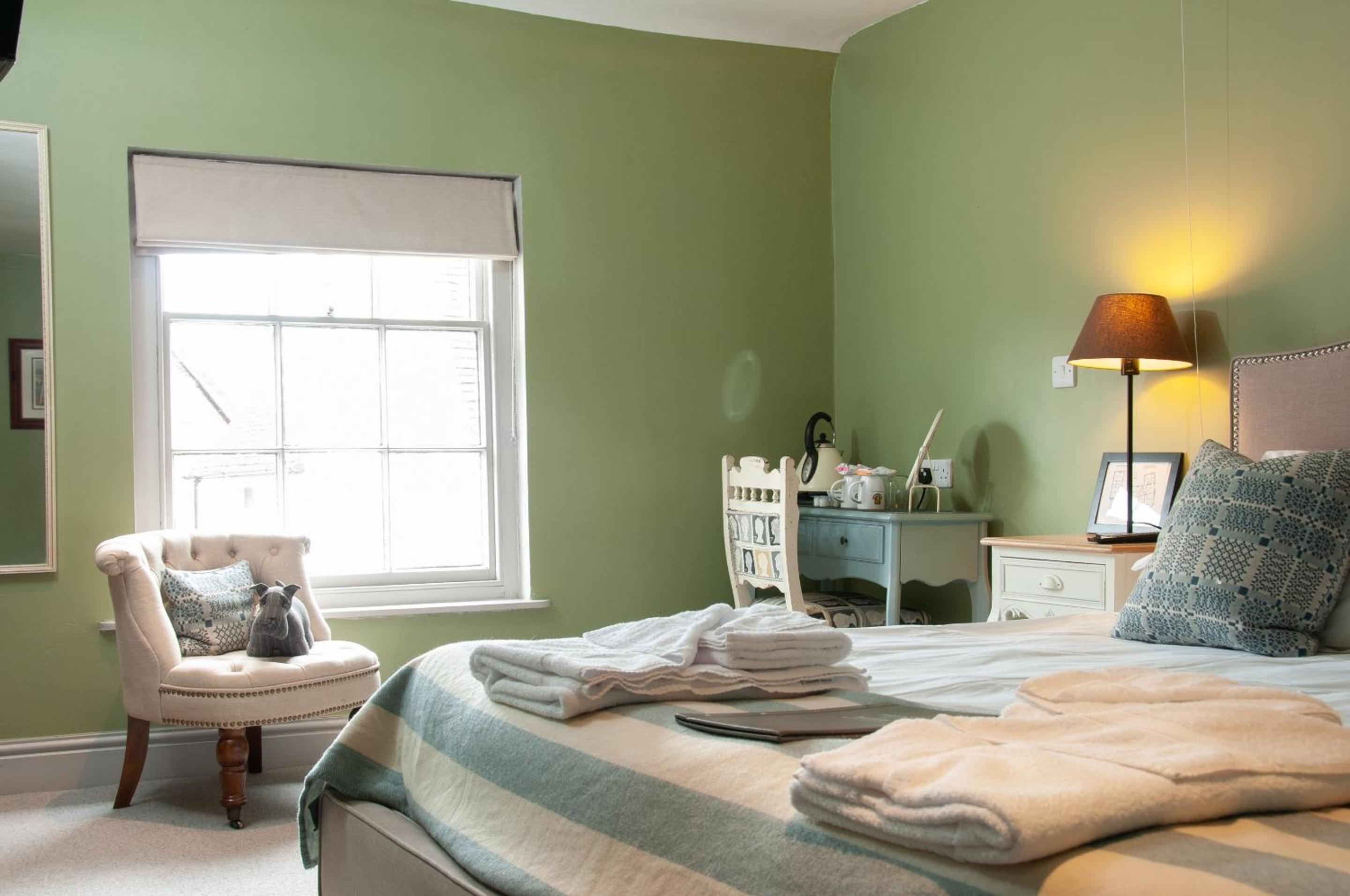 Fleur de Lys Inn, Cranborne