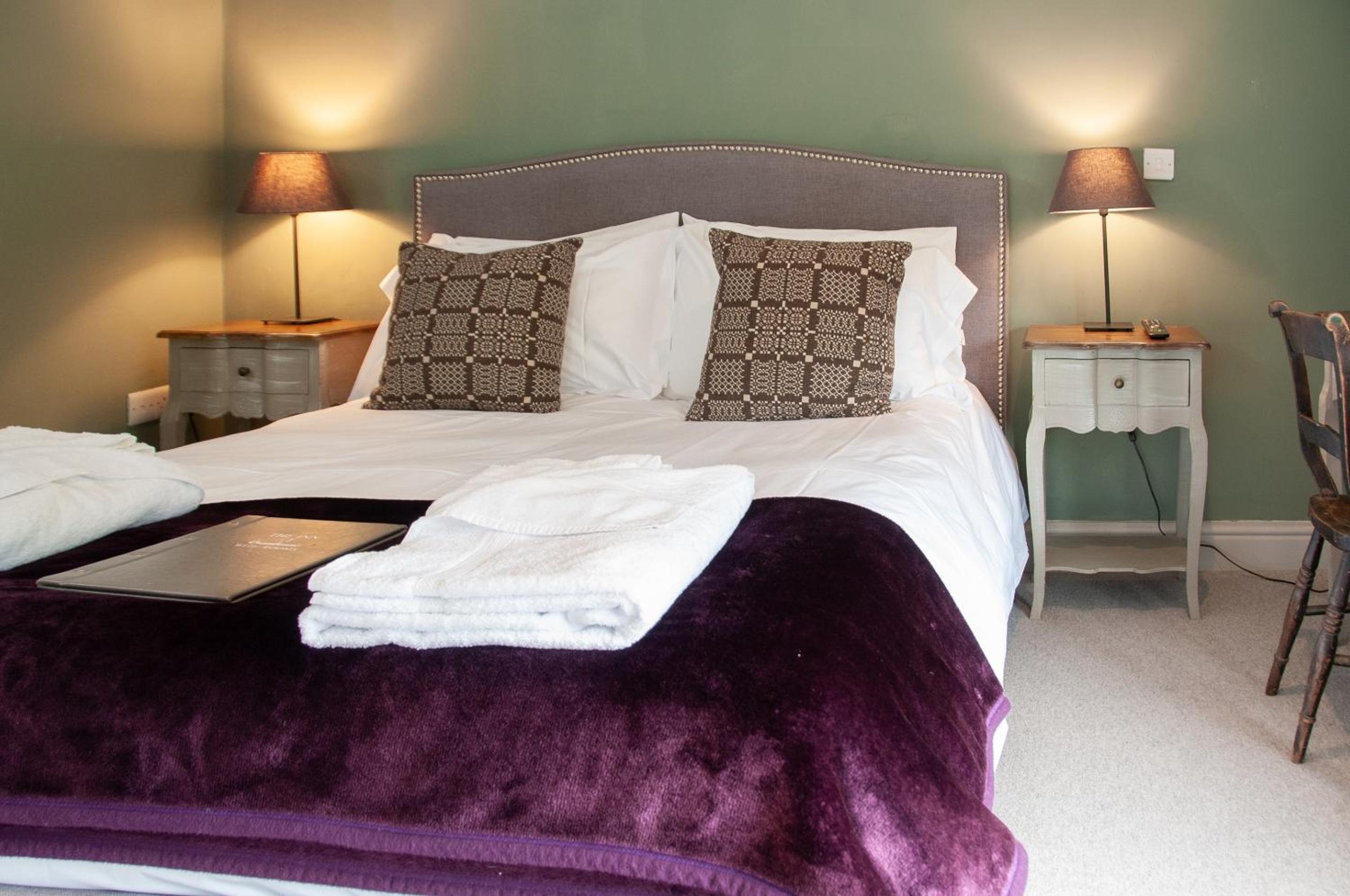 Fleur de Lys Inn, Cranborne