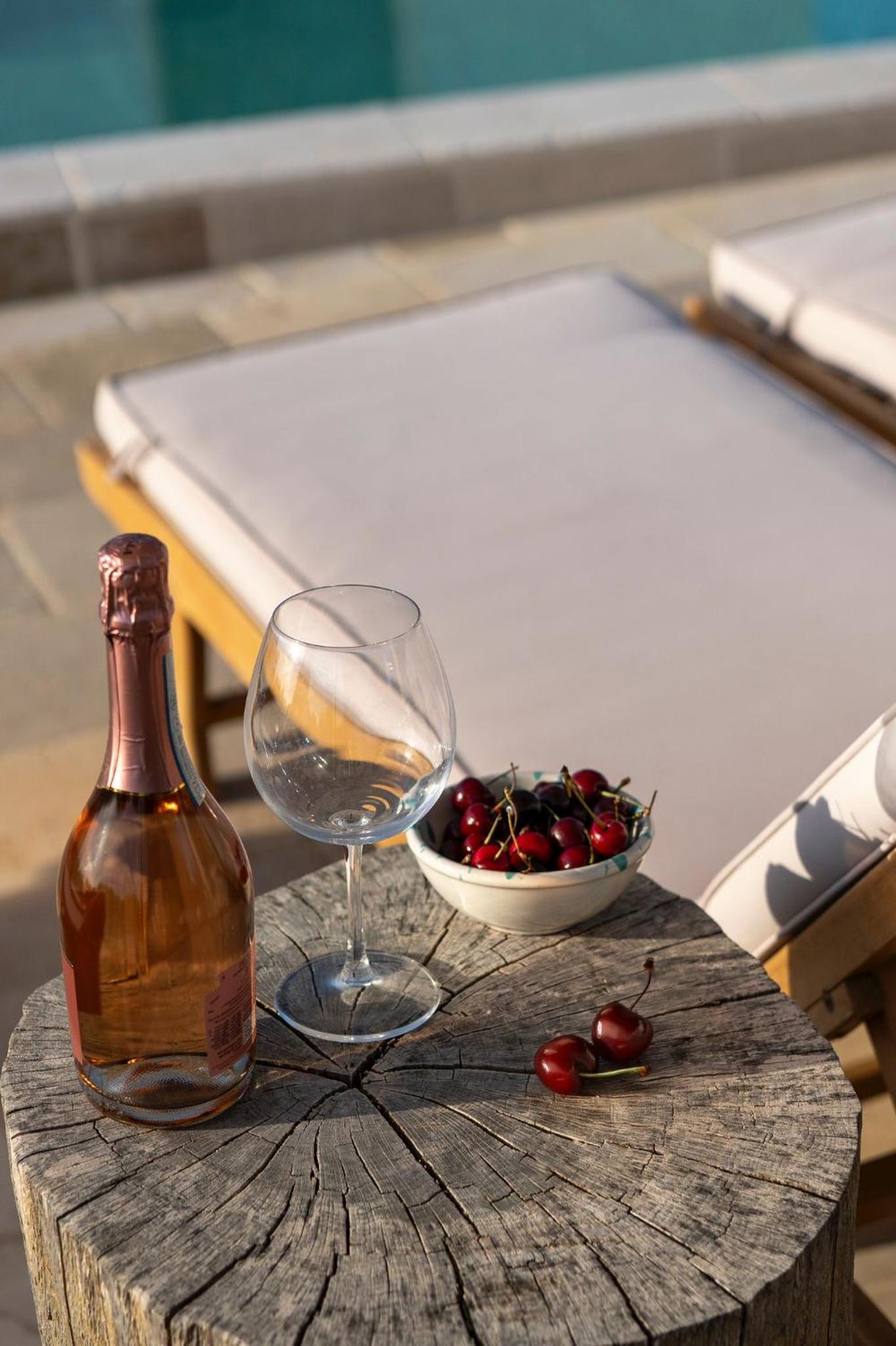 Trullo Perla Greta - Luxury Country Villa & private heated pool view 5