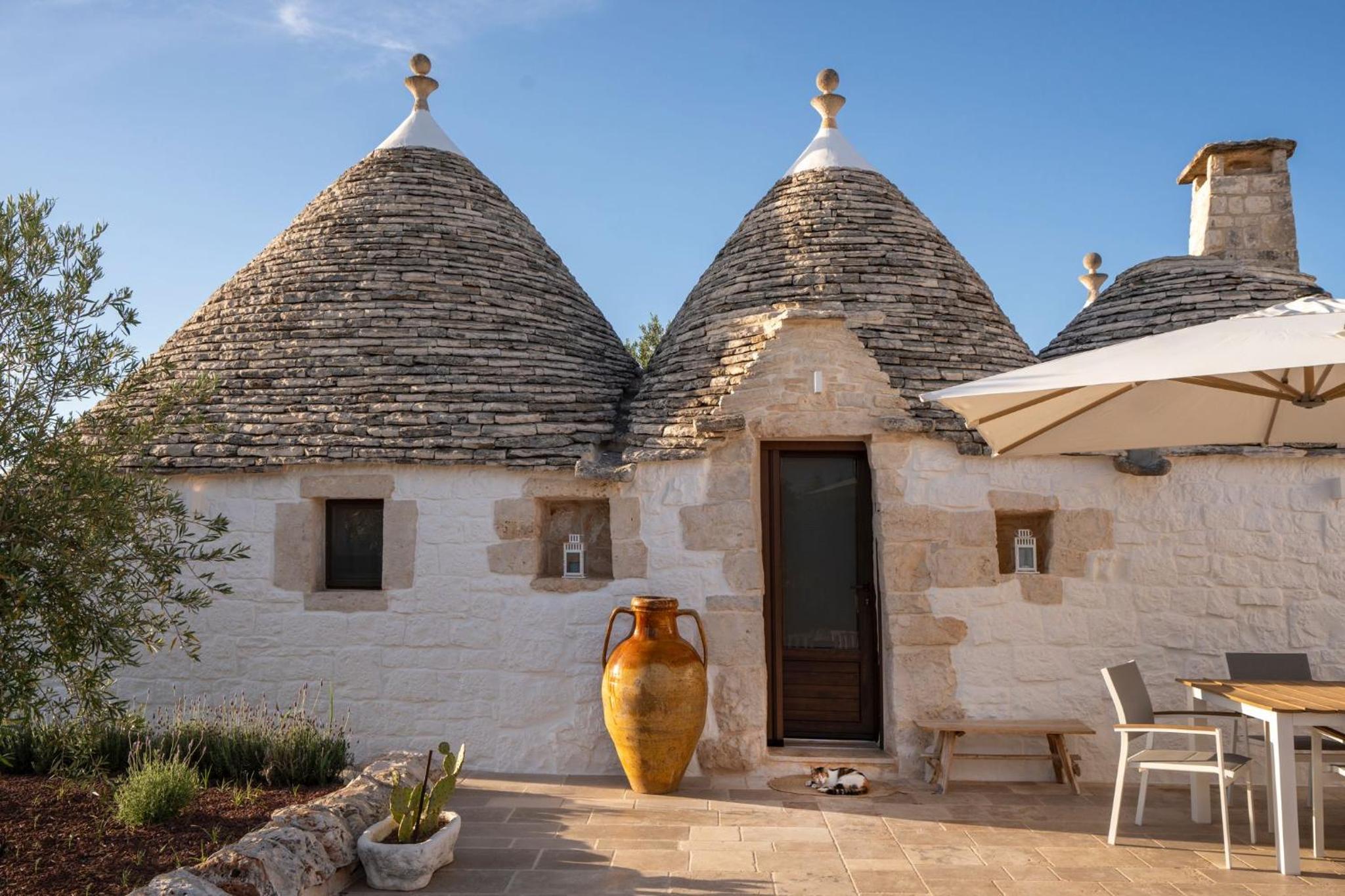 Trullo Perla Greta - Luxury Country Villa & private heated pool view 2