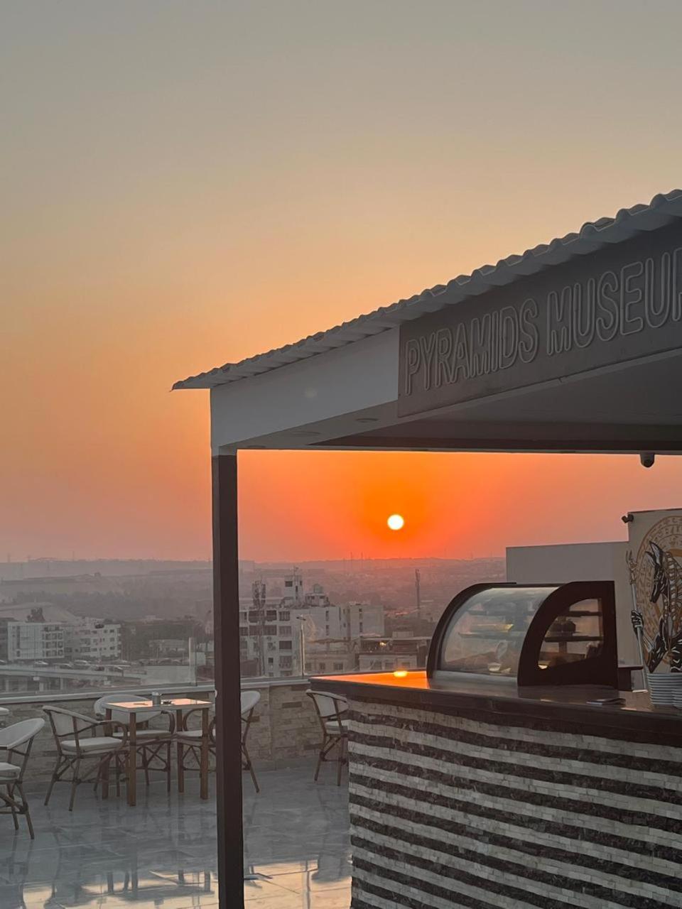 Grand Museum Hotel & Rooftop