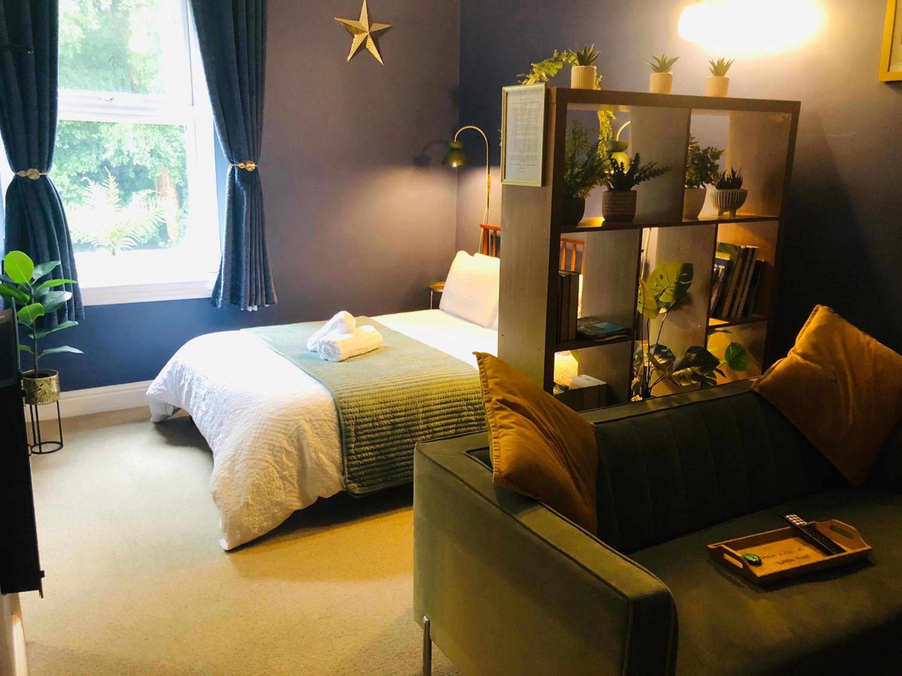 Nyth Bach - Little Nest view 4
