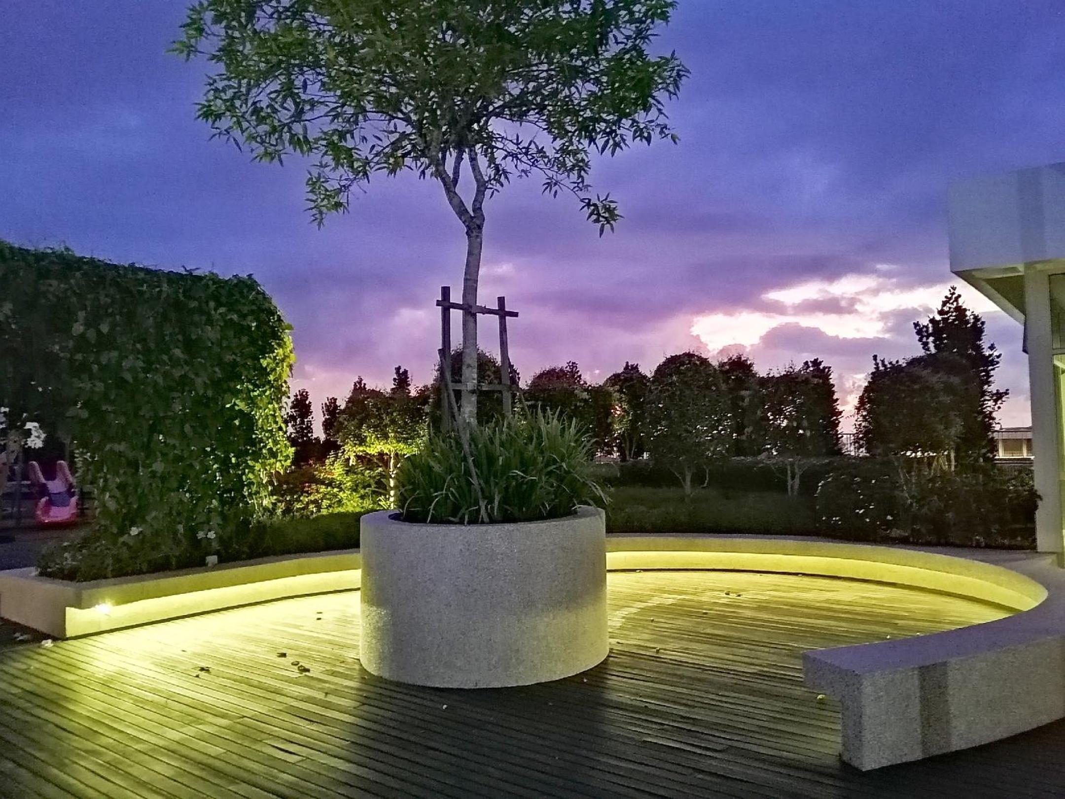 Sutera Avenue Rooftop Infinity Pool KK Infini Stay view 4