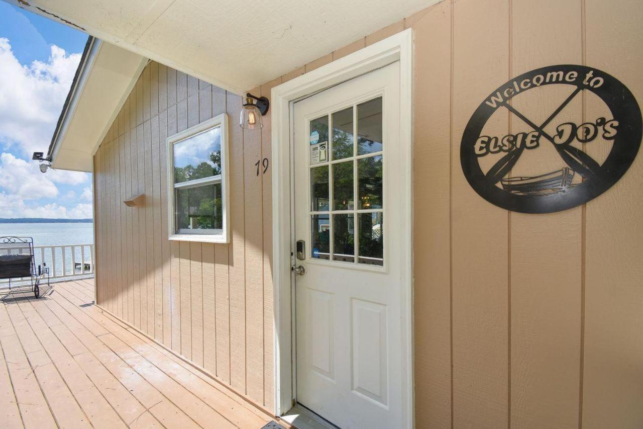 Elsie Jo's on Lake Martin view 3