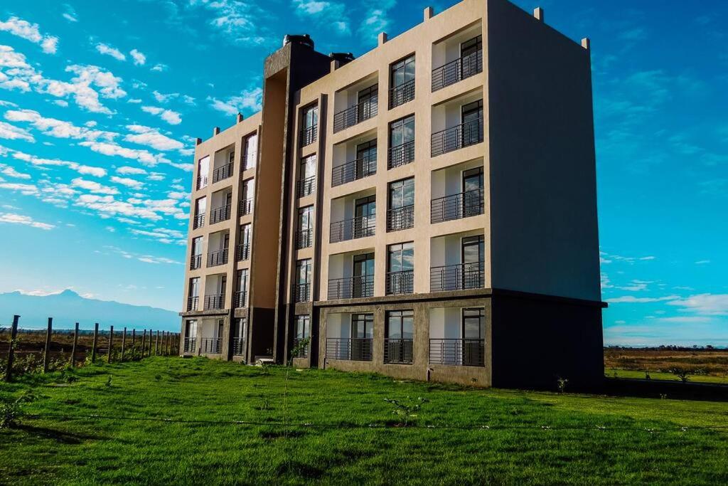Upscale 2bd & 2ba Apt in Swara Ranch in Maiyan view 4