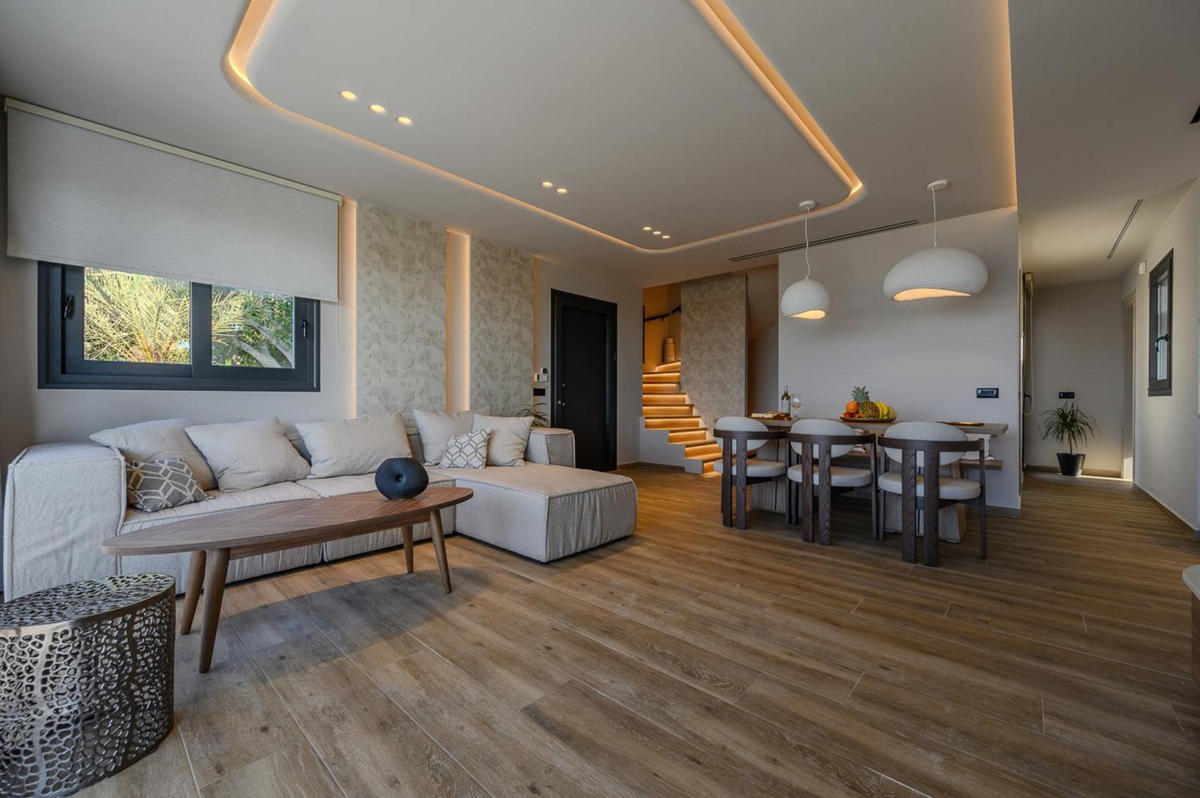 Nysa Luxury villa 1 view 4