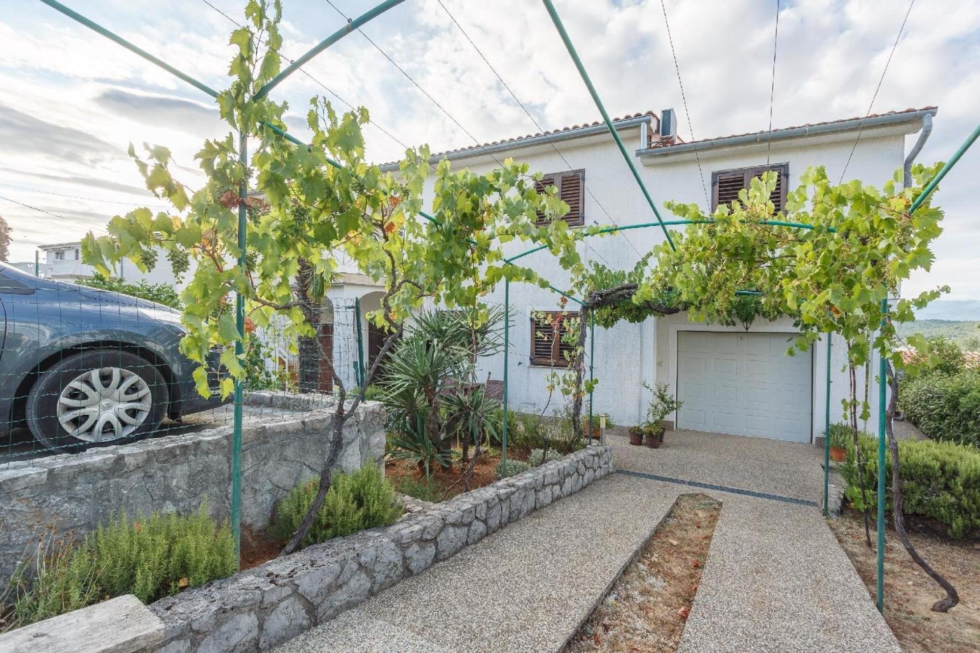 Studio für 2 Personen ca 26 qm in Njivice, Kvarner Bucht Krk view 3