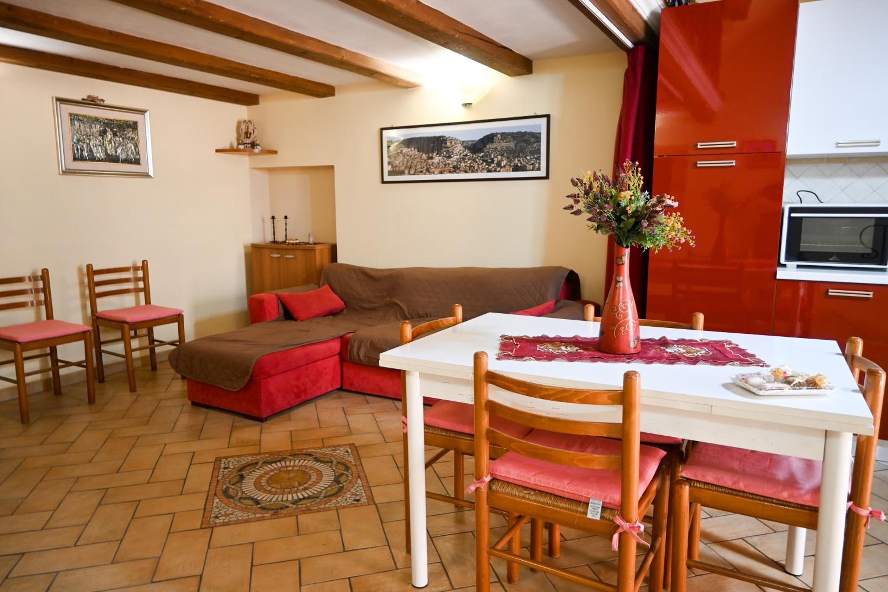 Casa Trezza en Scicli — kitchen