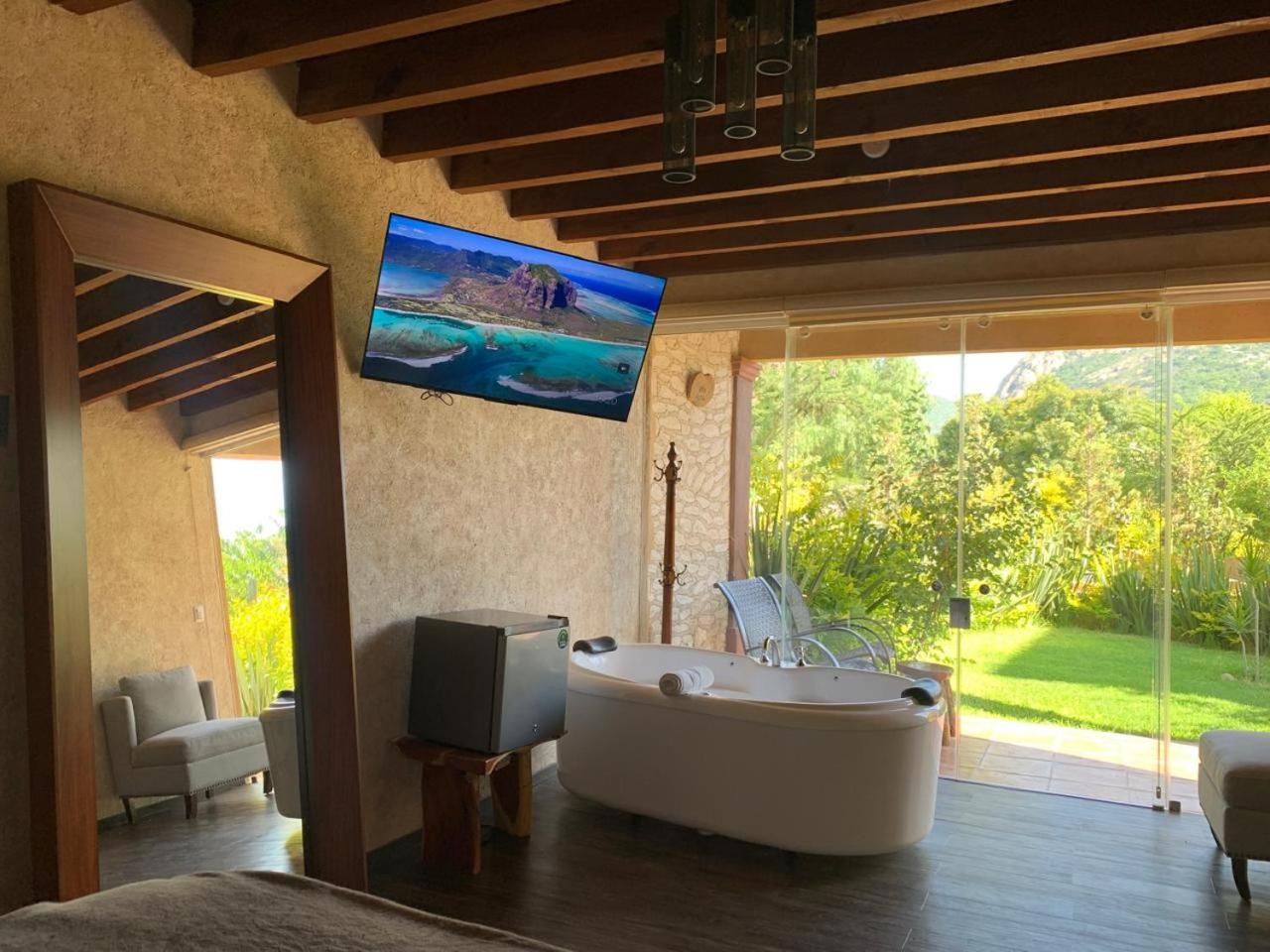 Hotel Zidada and Chalets 33