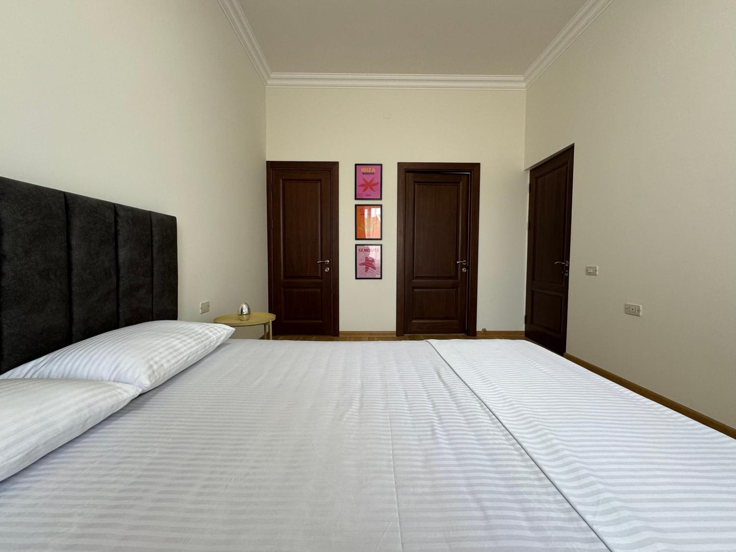 Velvet Vouge Hostel