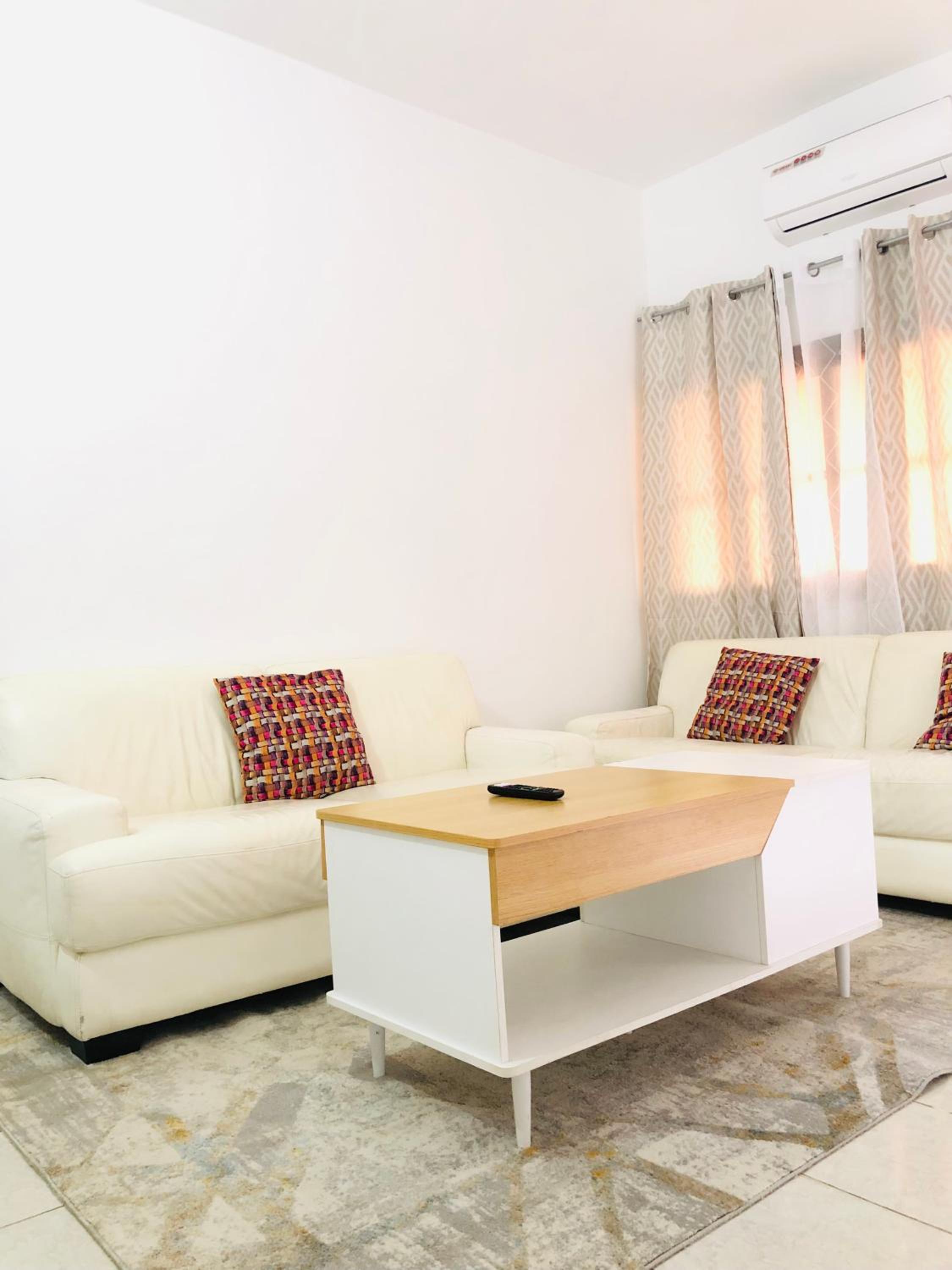 KADIDJA APARTMENTS & SUITES sagboville view 2