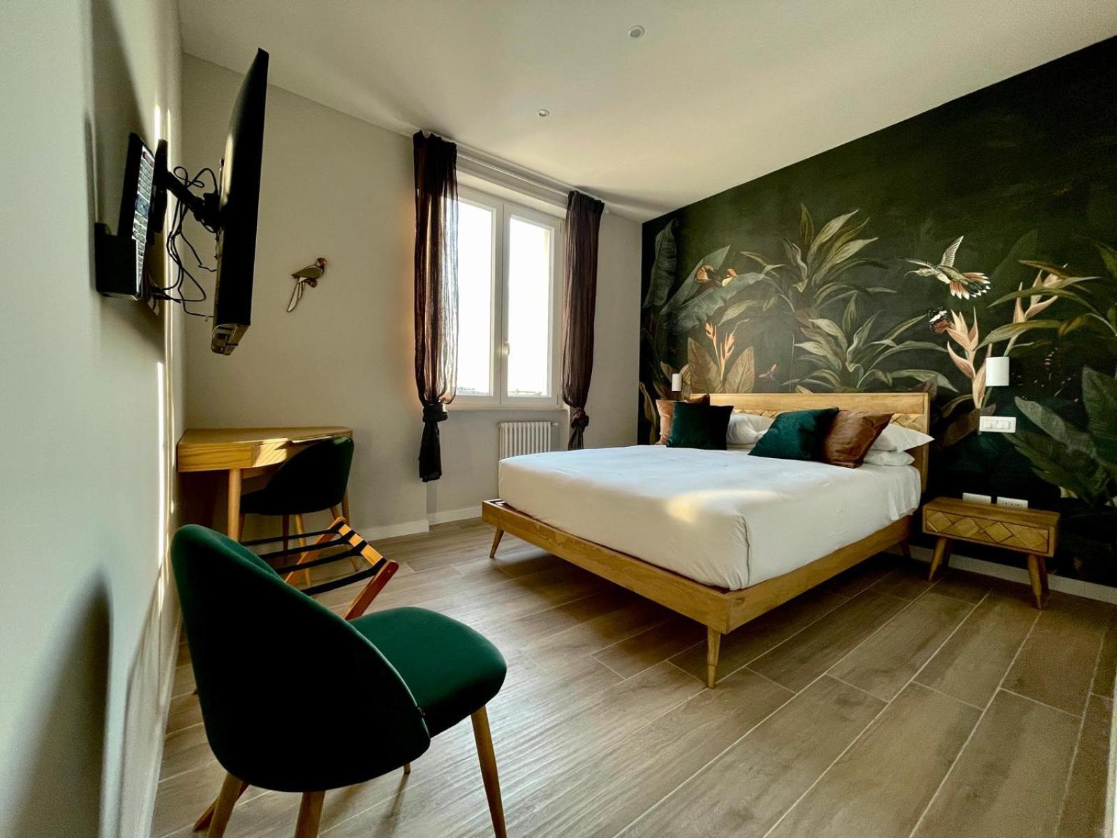 hotel room