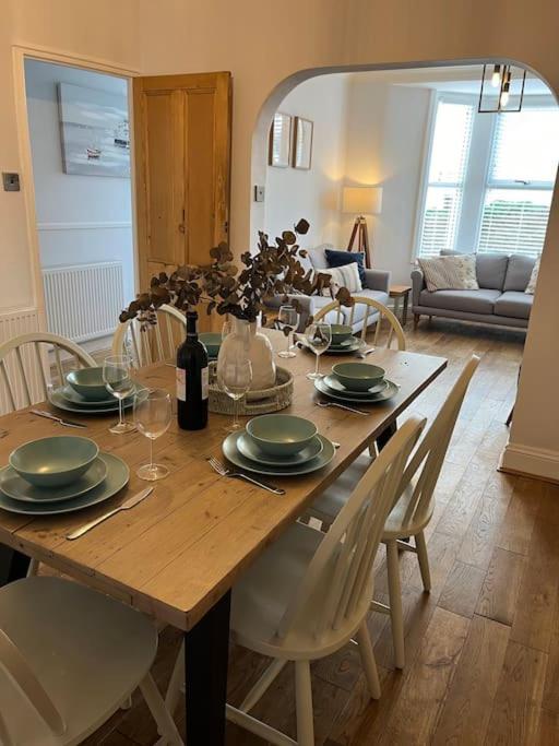 Luxury holiday home in Brixham view 4