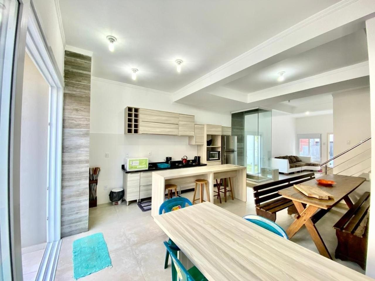 Belíssima casa na Beira Mar de Capão!