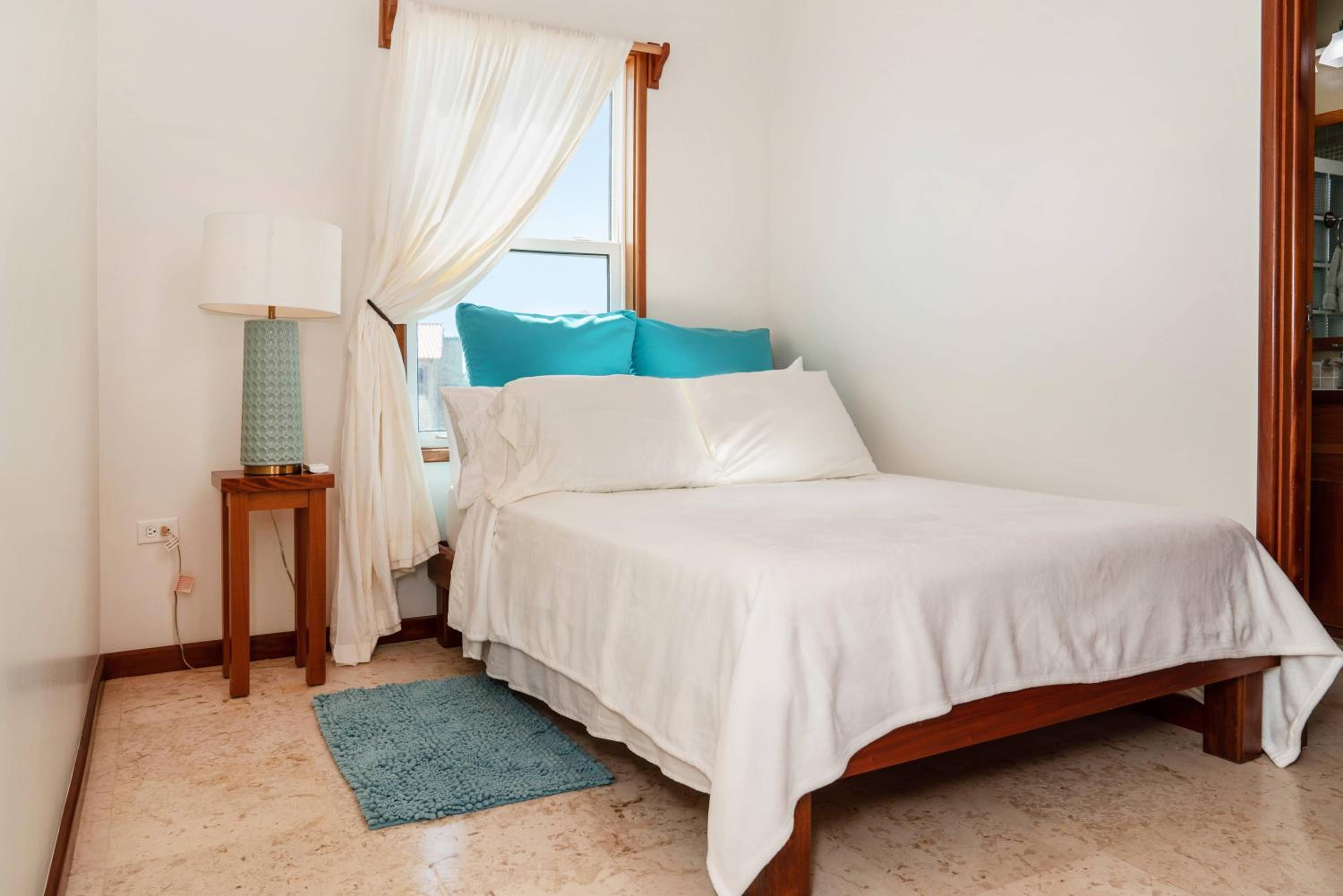 Residences at Barrier Reef 10-3C Oceanfront 2 BR by Stay Floreo