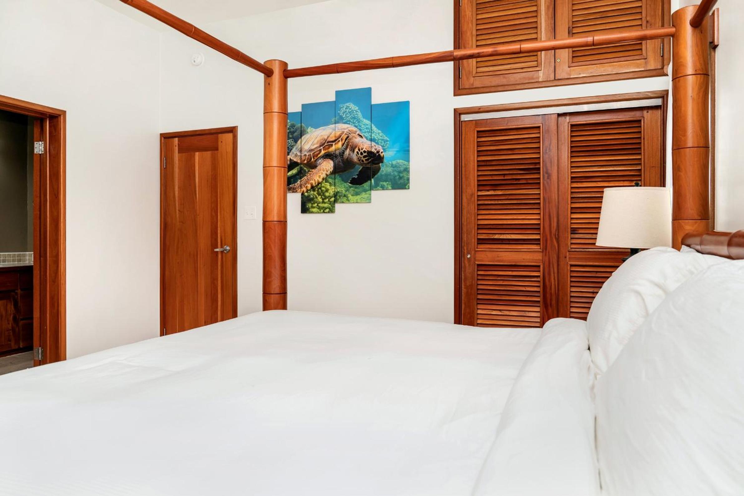 Residences at Barrier Reef 11A Garden View 2 BR by Stay Floreo