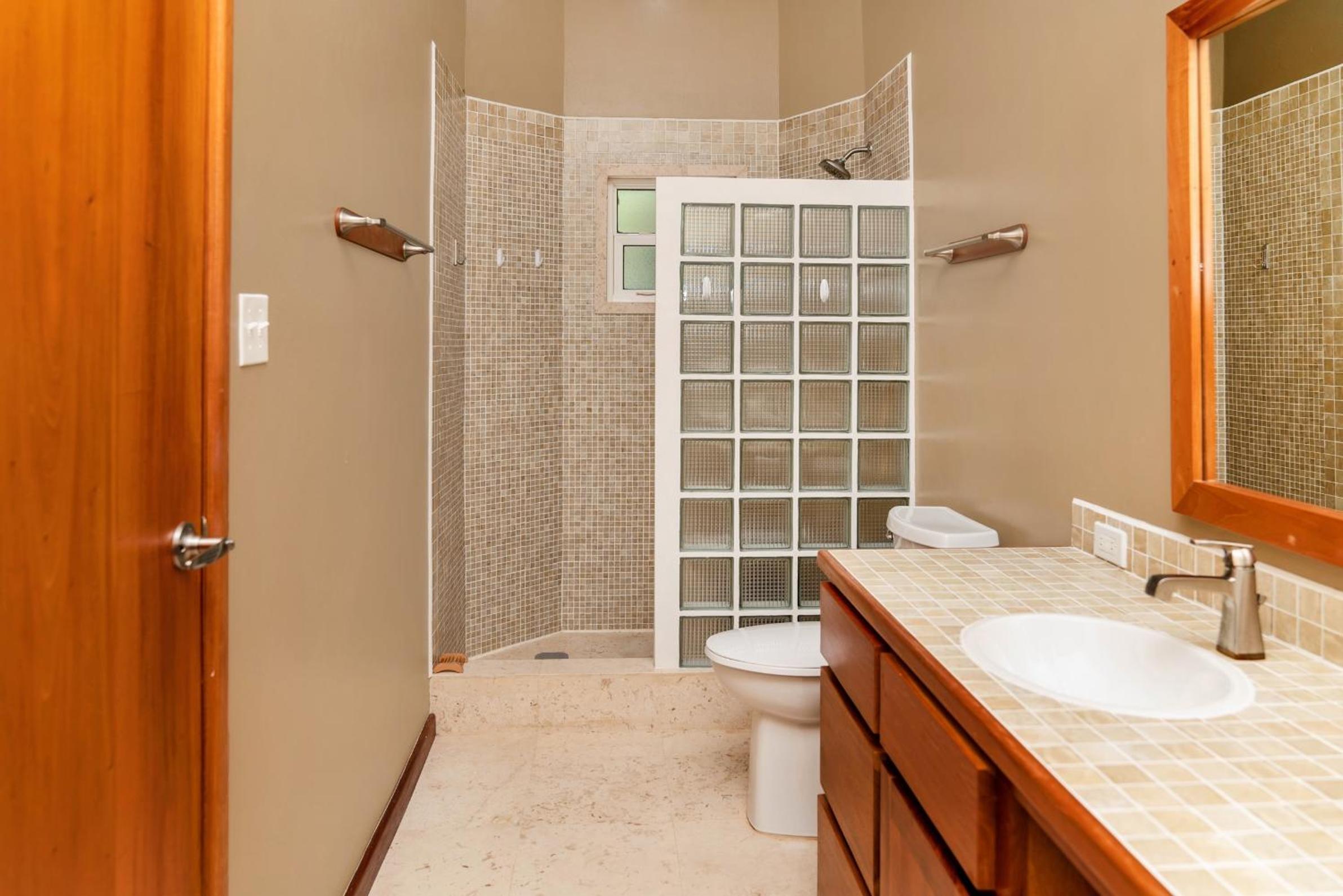 Residences at Barrier Reef 11A Garden View 2 BR by Stay Floreo