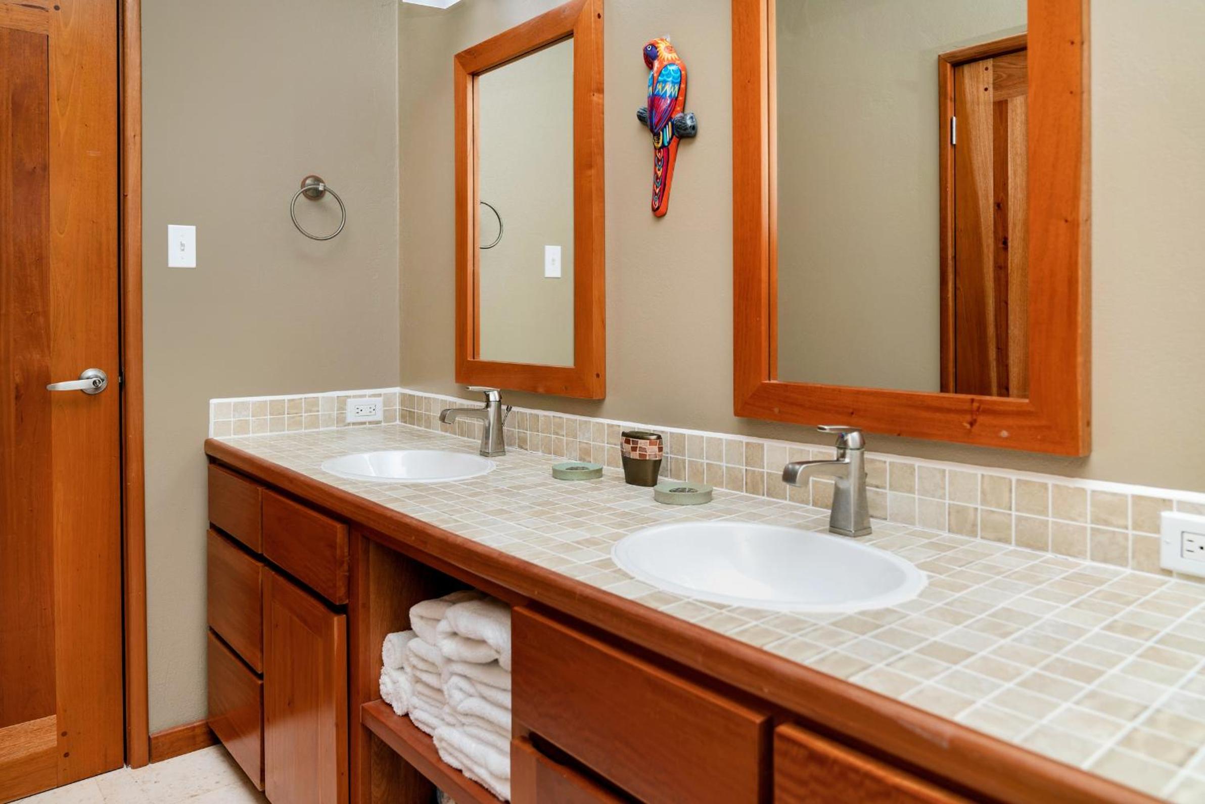 Residences at Barrier Reef 11A Garden View 2 BR by Stay Floreo