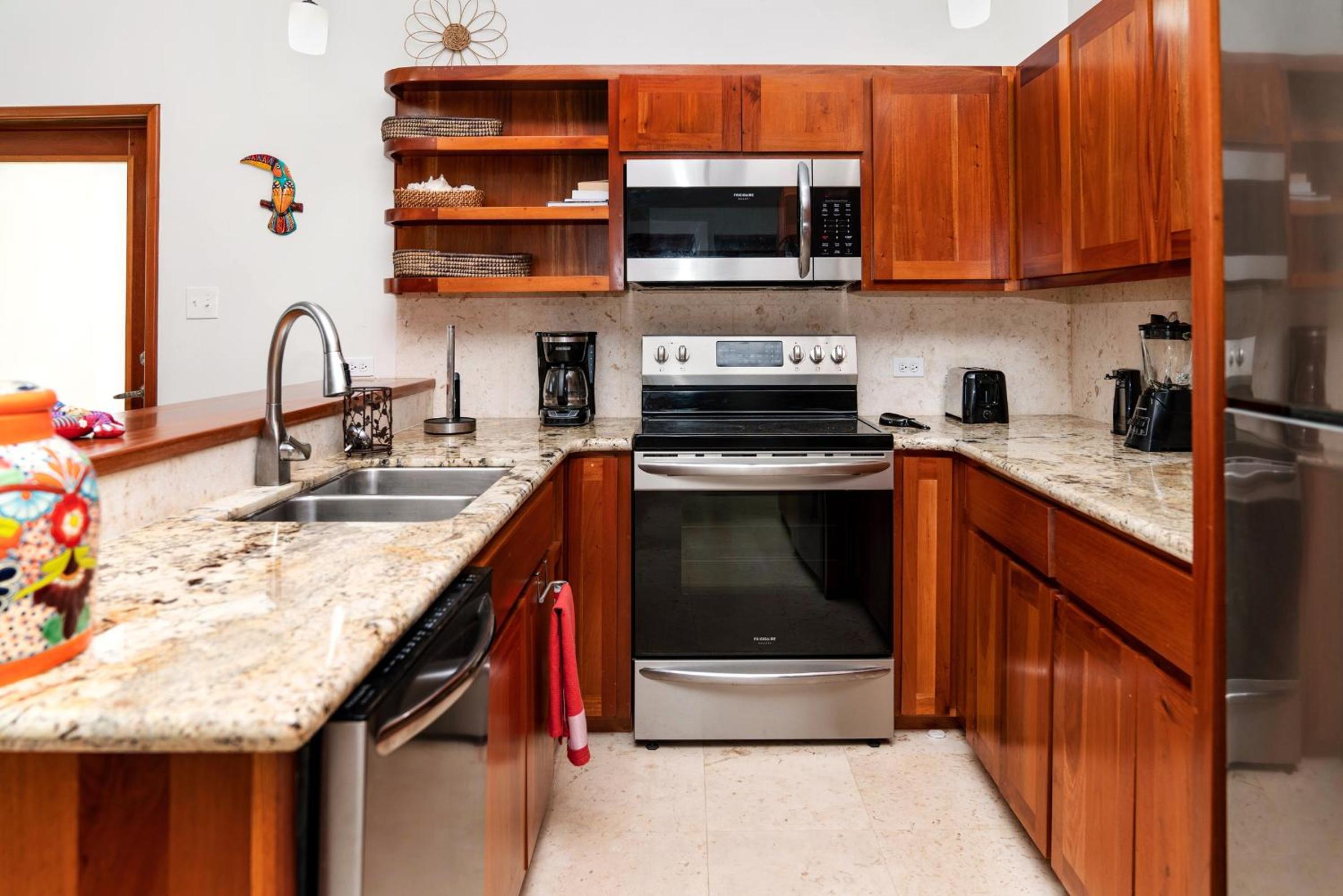 Residences at Barrier Reef 11A Garden View 2 BR by Stay Floreo