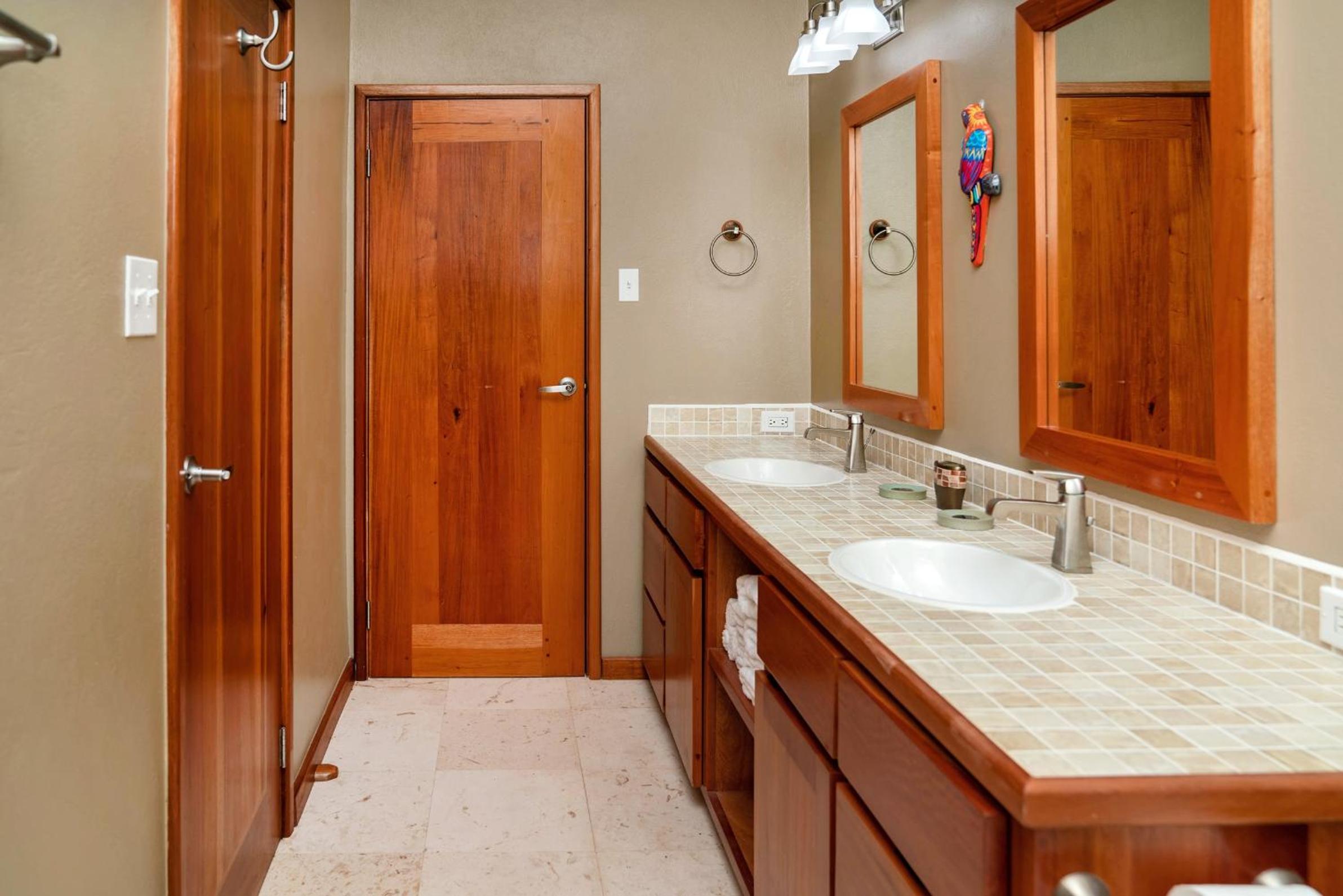 Residences at Barrier Reef 11A Garden View 2 BR by Stay Floreo