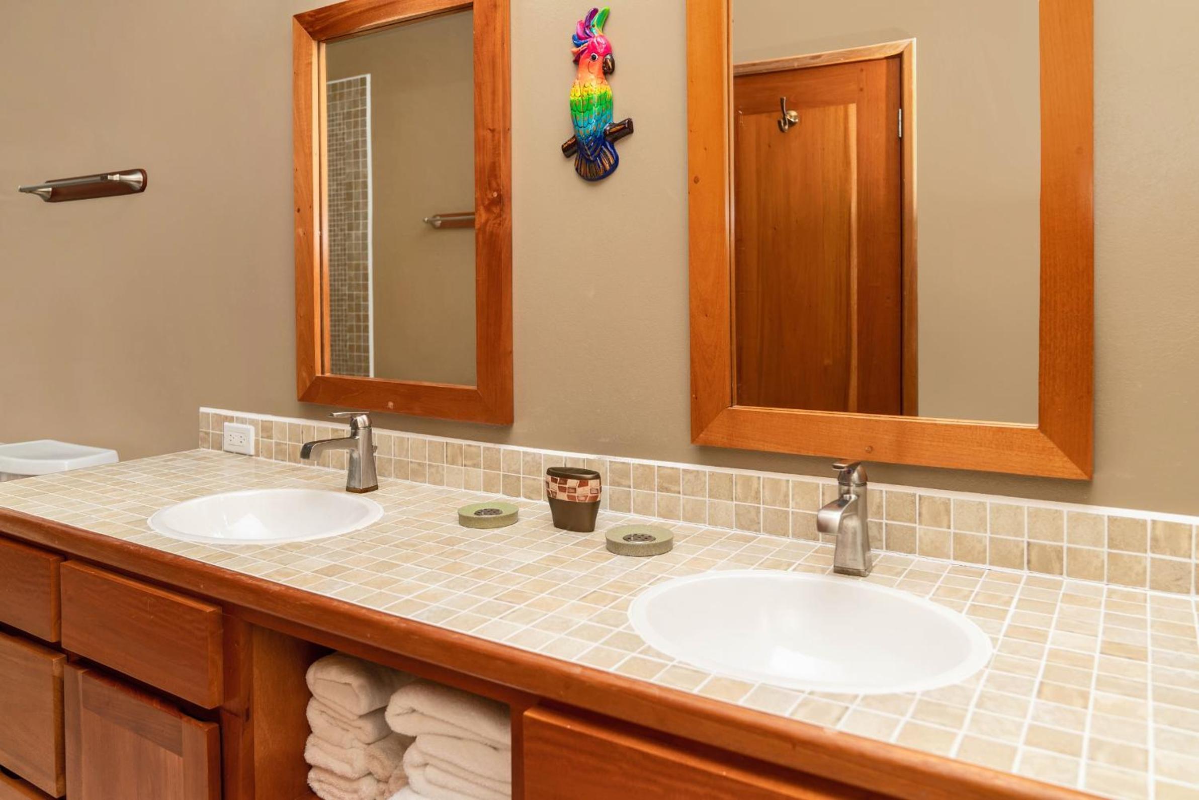 Residences at Barrier Reef 11A Garden View 2 BR by Stay Floreo